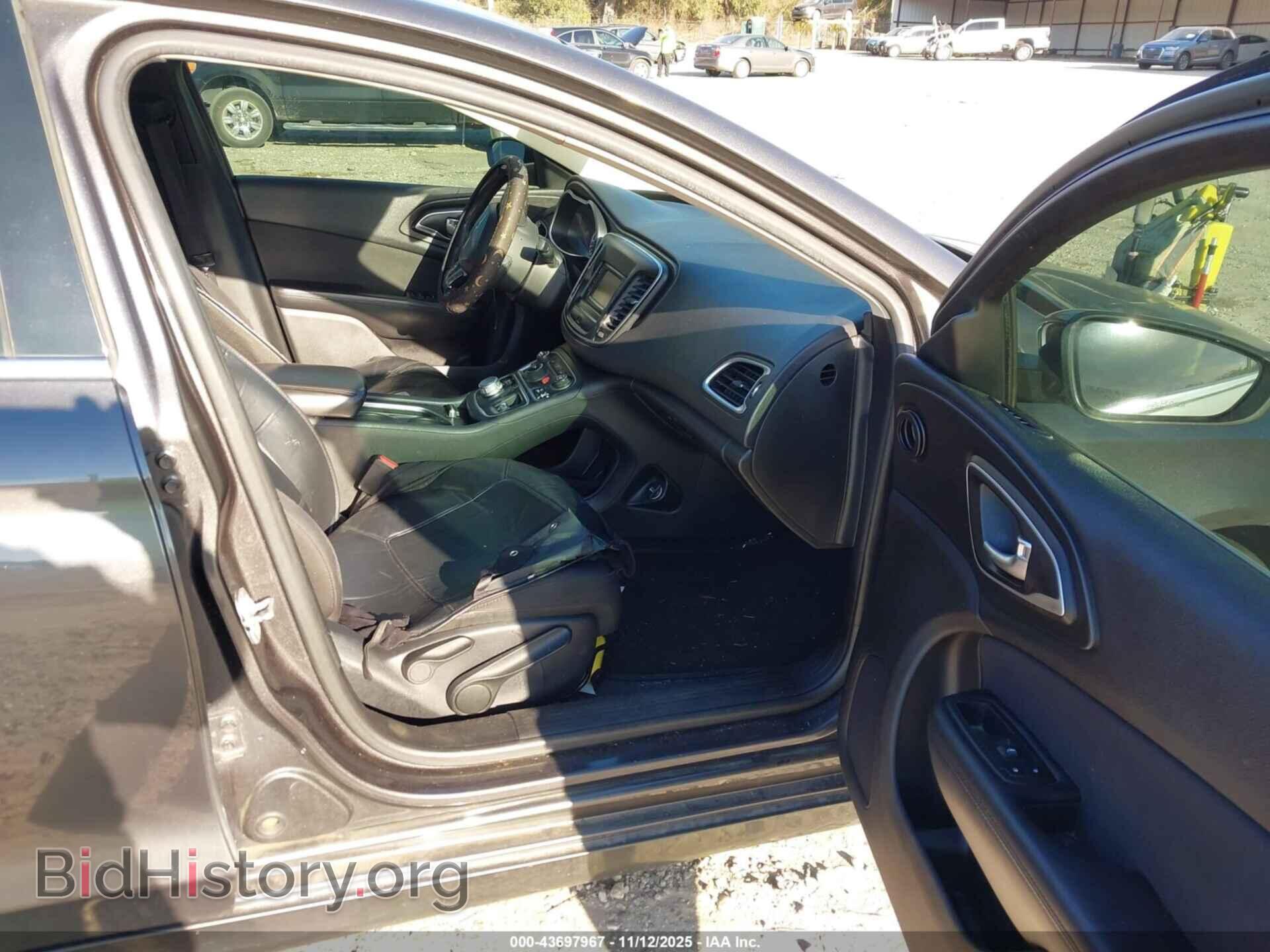 2015 CHRYSLER 200 - VIN: 1C3CCCABXFN646183 - Photo 5