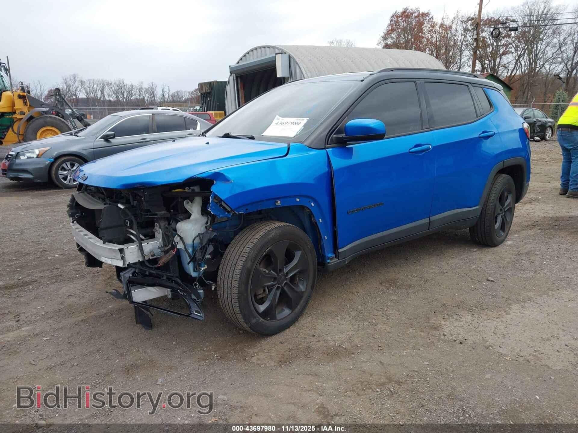 2019 JEEP COMPASS - VIN: 3C4NJDBB8KT682995 - Фото 2