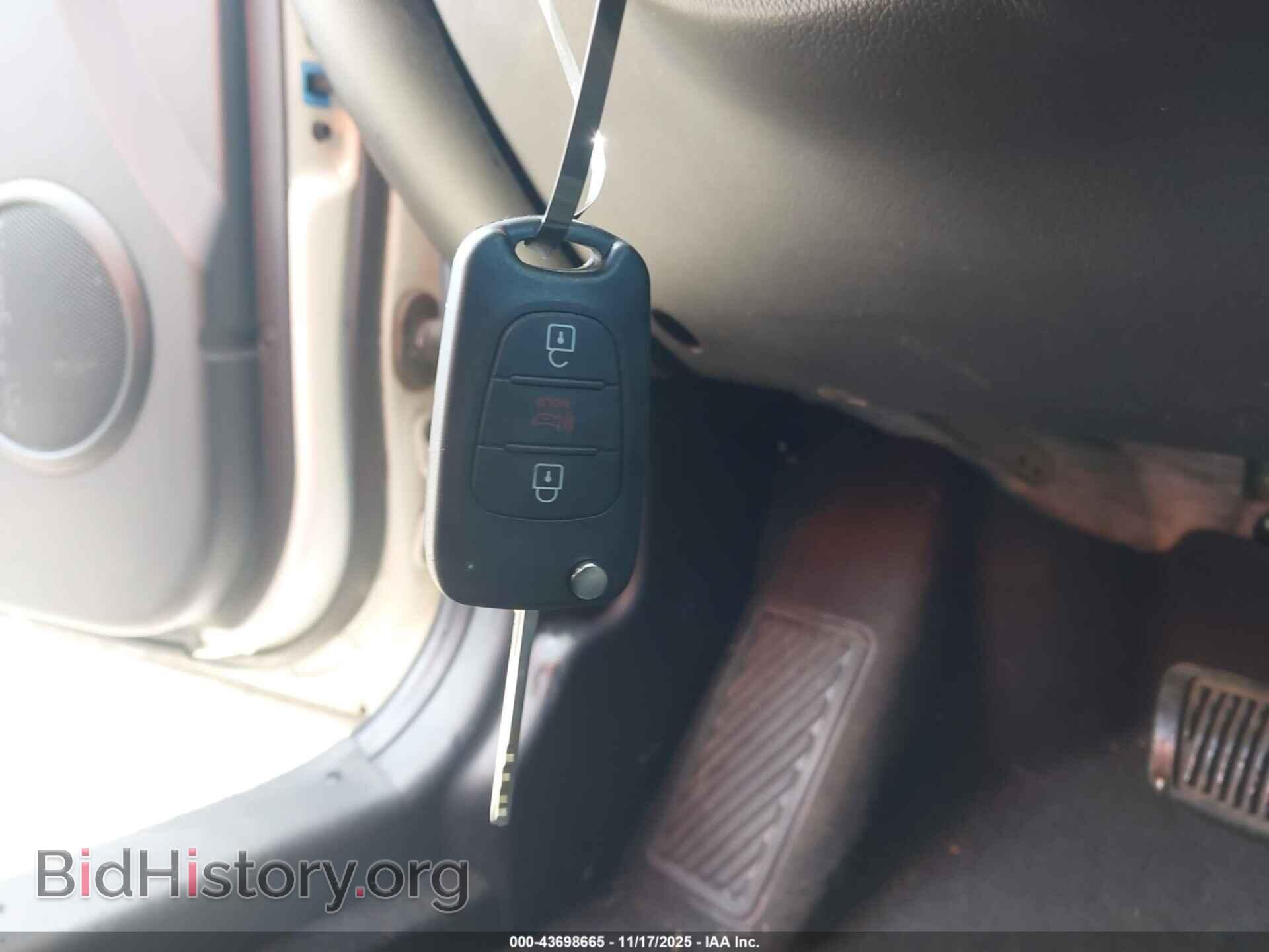 2012 KIA SOUL - VIN: KNDJT2A59C7420384 - Фото 11