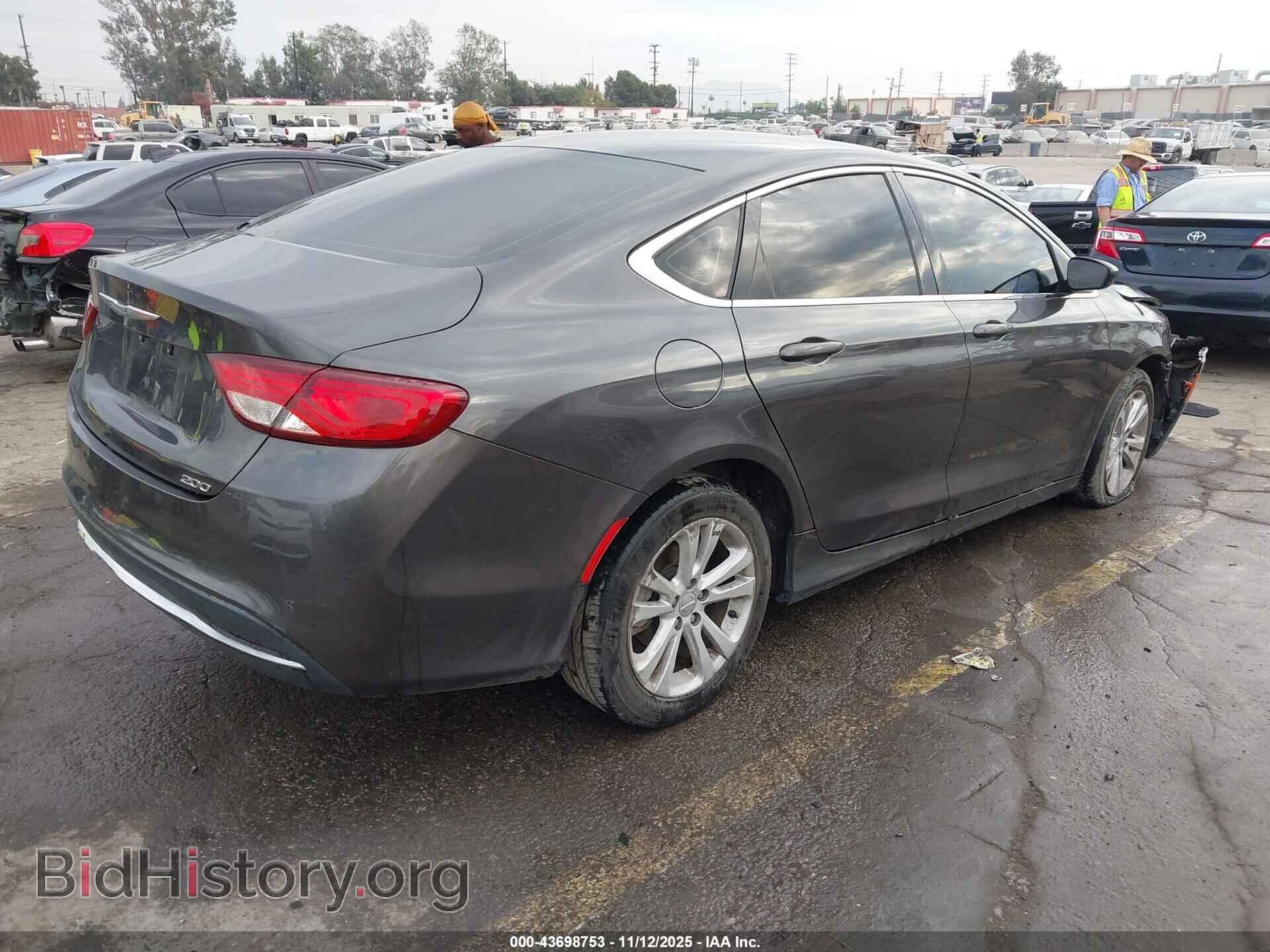 2016 CHRYSLER 200 - VIN: 1C3CCCAB3GN151440 - Фото 4