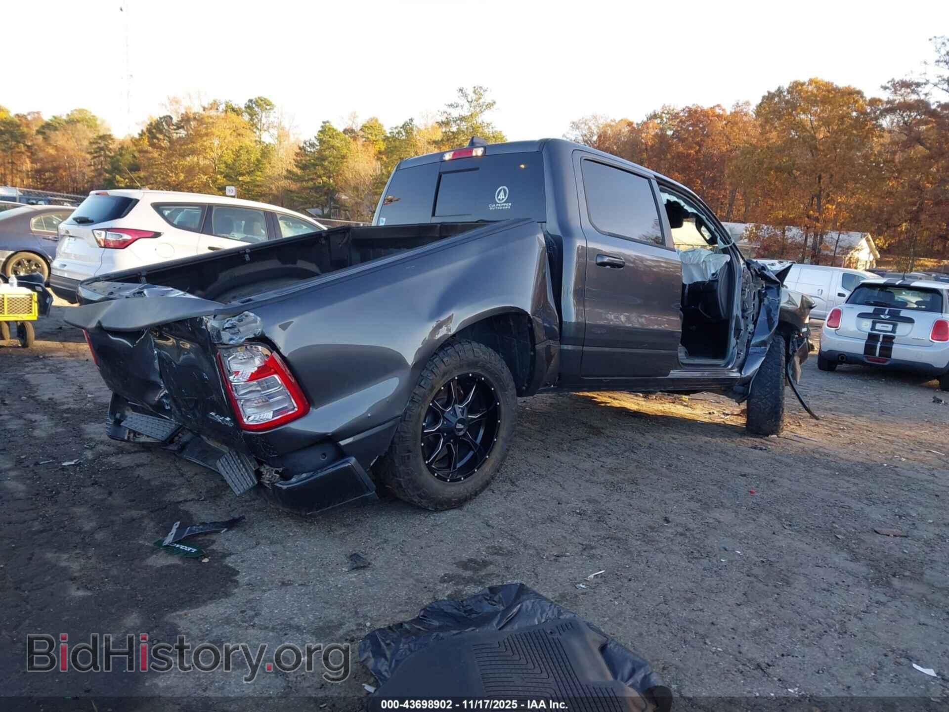 2022 RAM 1500 - VIN: 1C6SRFFT8NN370407 - Фото 4