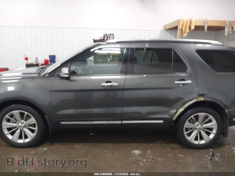 2018 Ford EXPLORER (VIN 1FM5K8HTXJGB65362) — photo 14 of 17