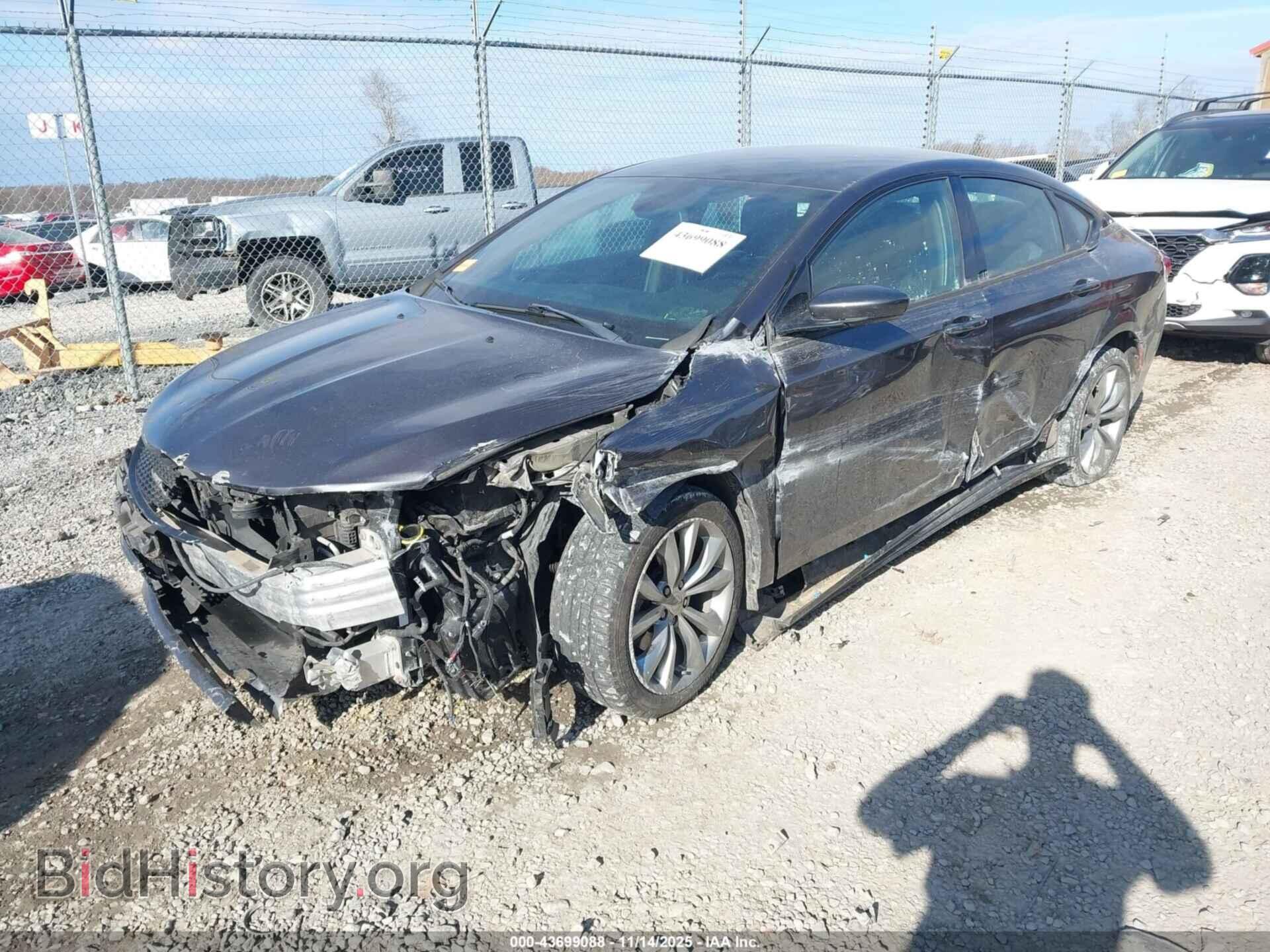 2016 CHRYSLER 200 - VIN: 1C3CCCBB5GN111603 - Фото 2