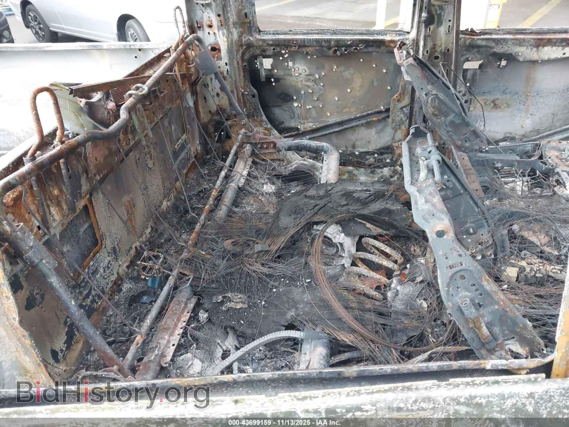 2024 RAM 2500 - VIN: 3C6TR5CJ0RG315580 - Фото 8