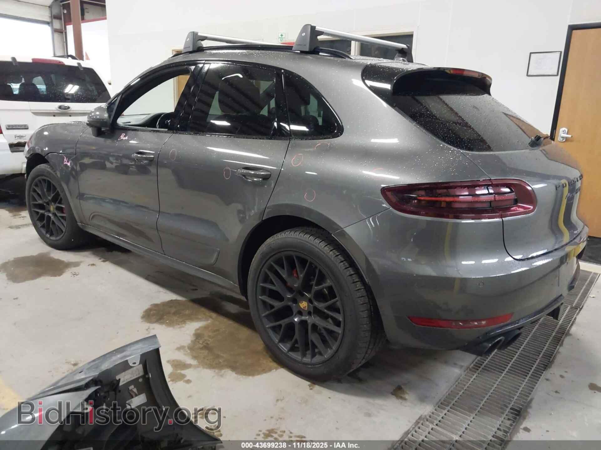 2018 PORSCHE MACAN - VIN: WP1AG2A52JLB62345 - Фото 3