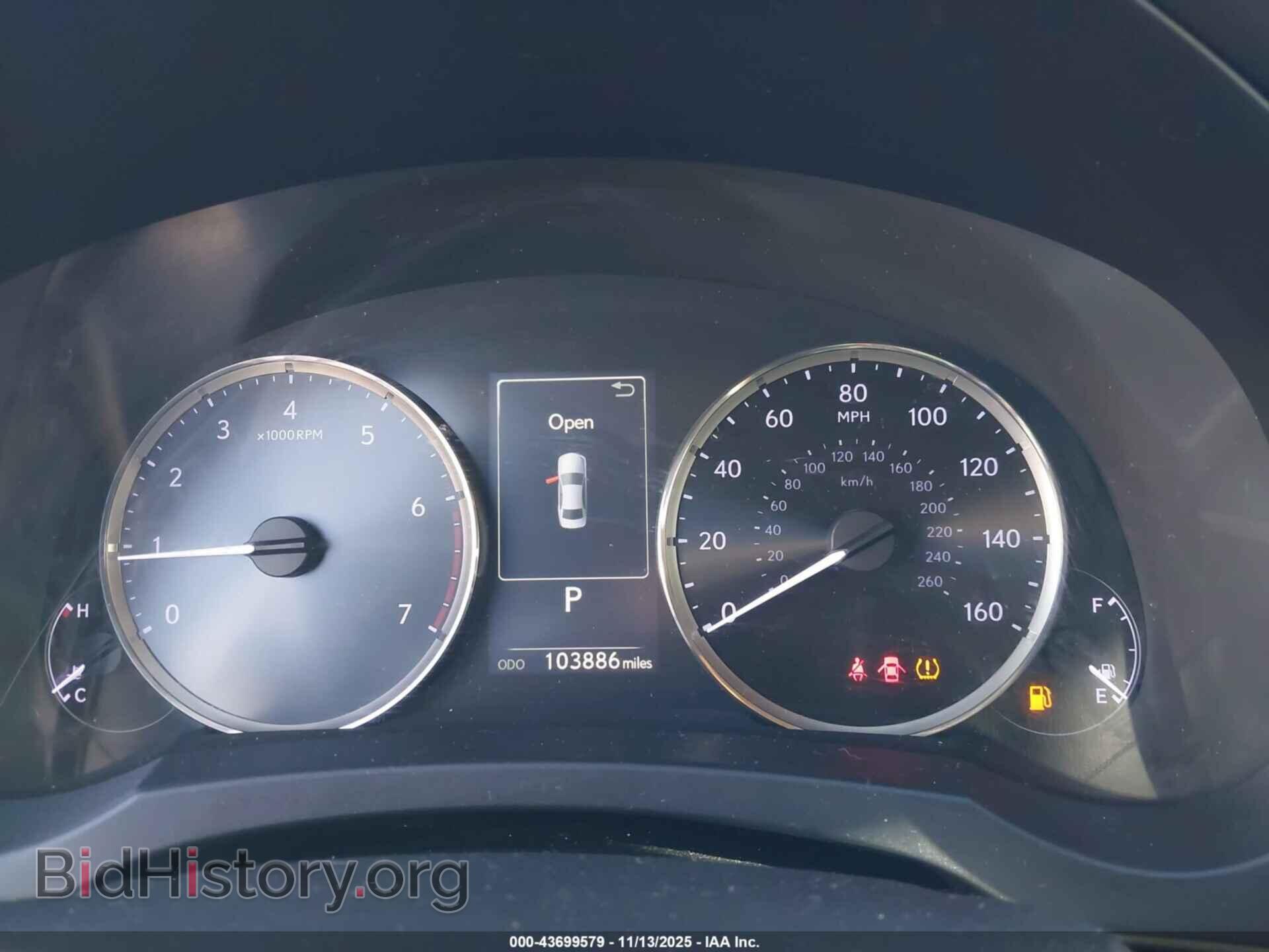 2017 LEXUS IS 200T - VIN: JTHBA1D2XH5040834 - Фото 7