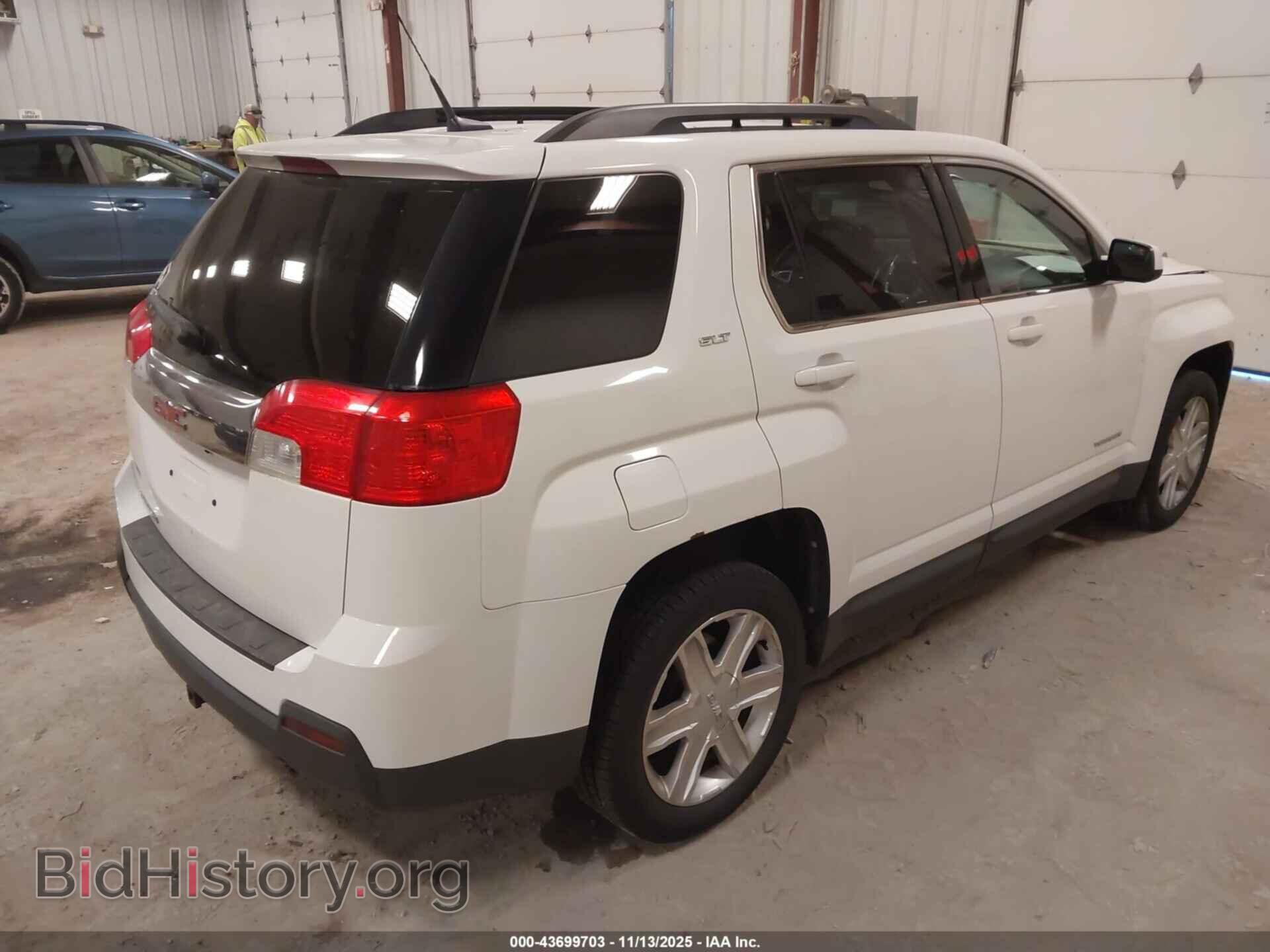 2011 GMC TERRAIN - VIN: 2CTALUEC2B6252014 - Photo 4