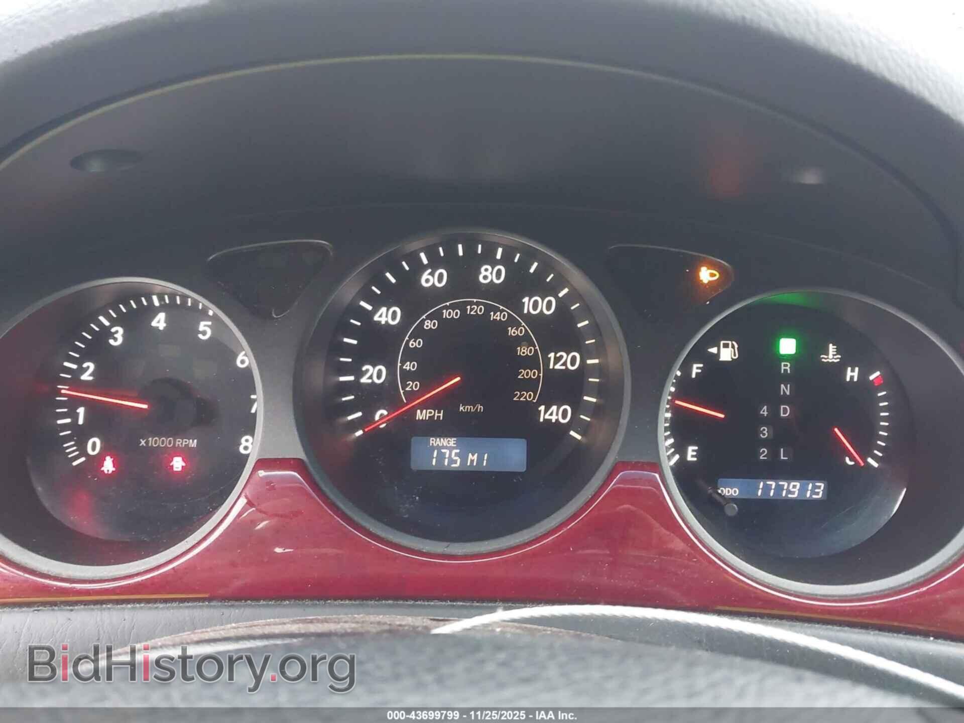 2005 LEXUS ES 330 - VIN: JTHBA30G855128015 - Photo 7