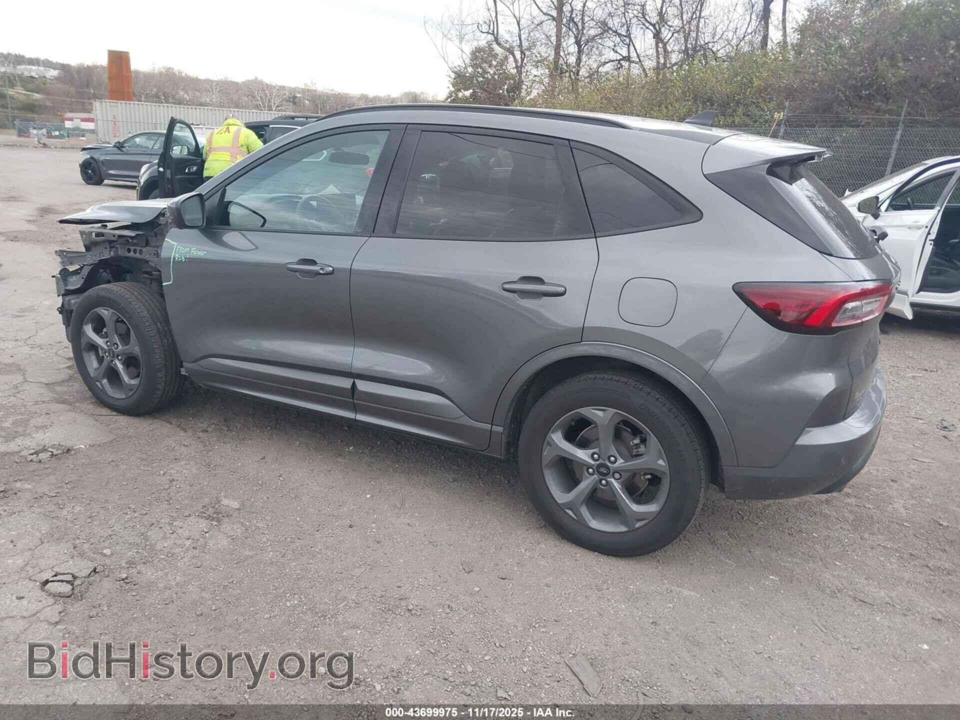 2023 FORD ESCAPE - VIN: 1FMCU9NA4PUB18025 - Фото 3