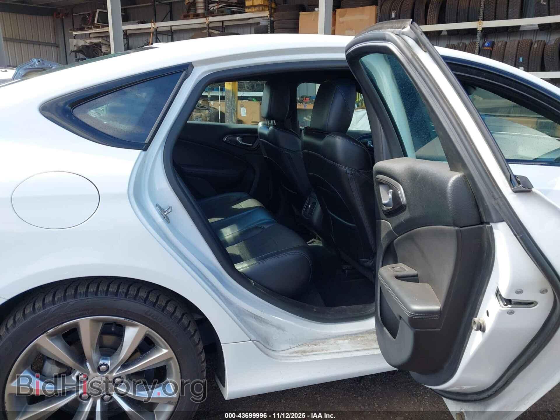 2015 CHRYSLER 200 - VIN: 1C3CCCDG8FN731885 - Фото 8
