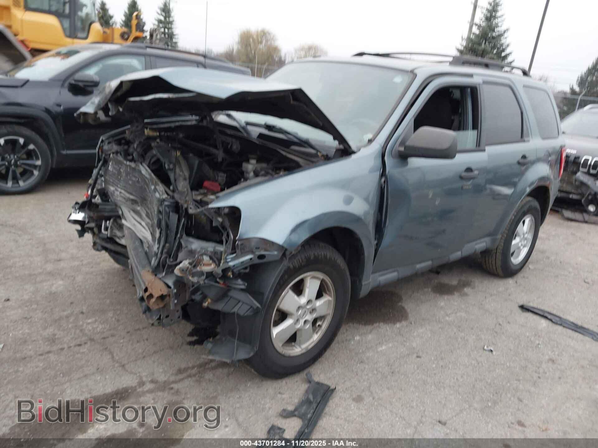 2010 FORD ESCAPE - VIN: 1FMCU0DG3AKD43976 - Фото 2