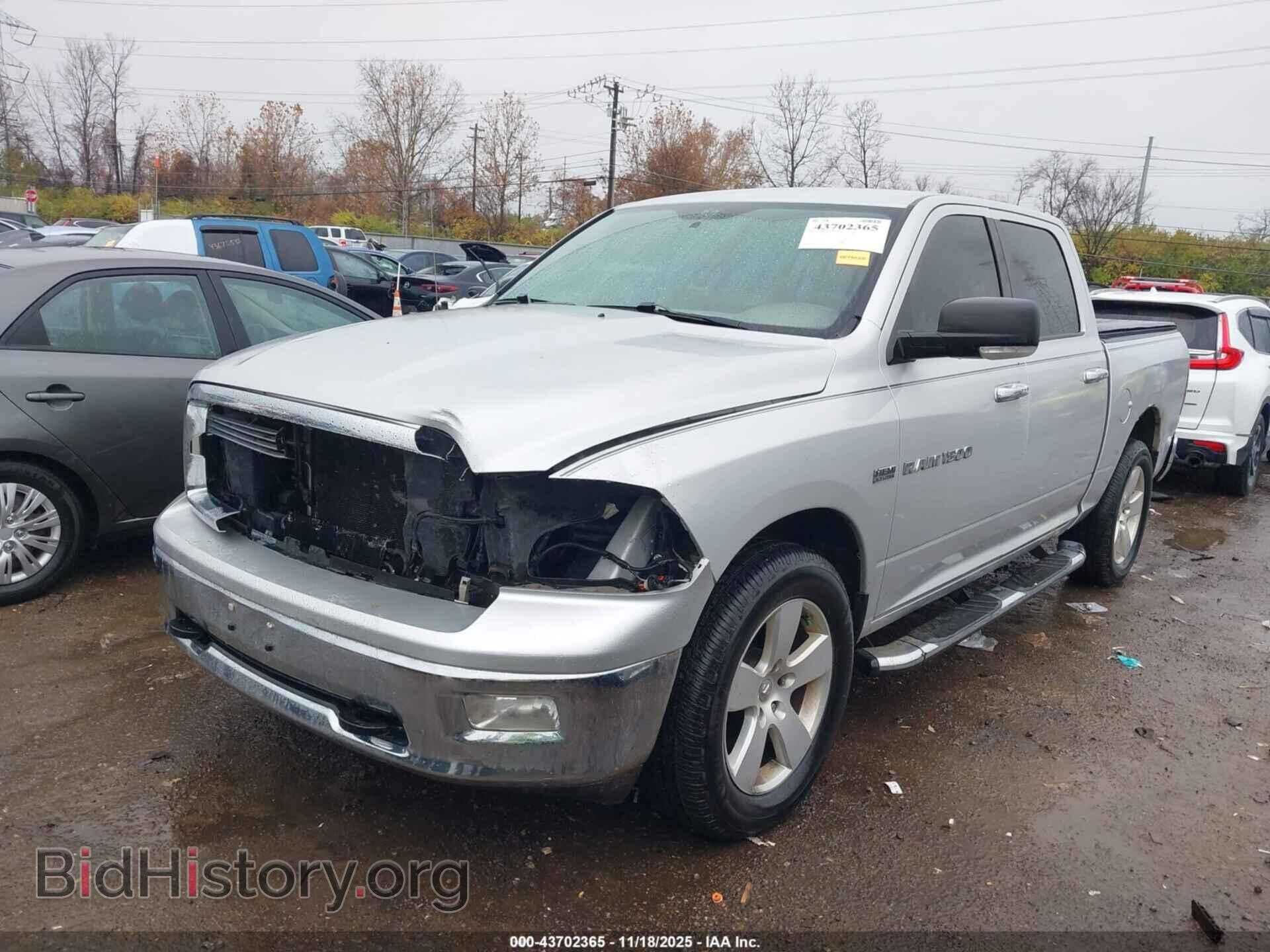 2011 RAM RAM 1500 - VIN: 1D7RB1CT7BS638028 - Фото 2