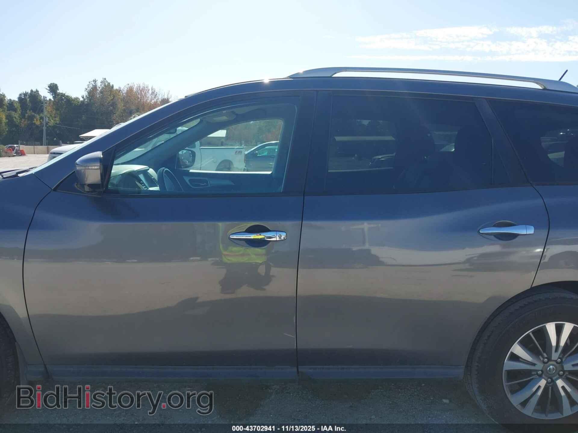 2017 NISSAN PATHFINDER - VIN: 5N1DR2MN2HC620301 - Фото 14