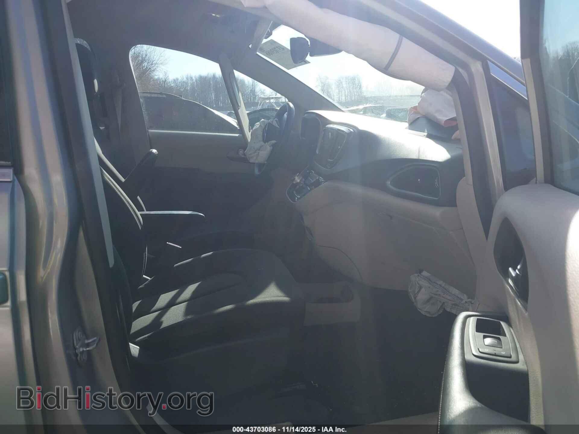 2017 CHRYSLER PACIFICA - VIN: 2C4RC1DG5HR654148 - Фото 5