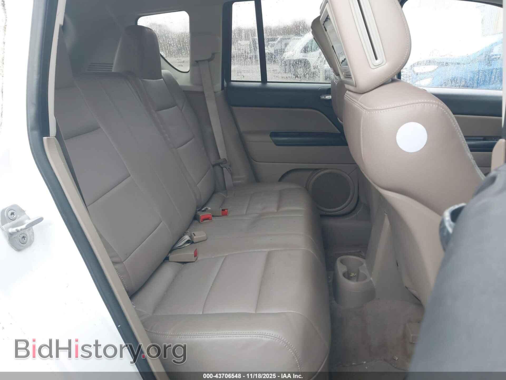 2012 JEEP COMPASS - VIN: 1C4NJDEB7CD658397 - Фото 8