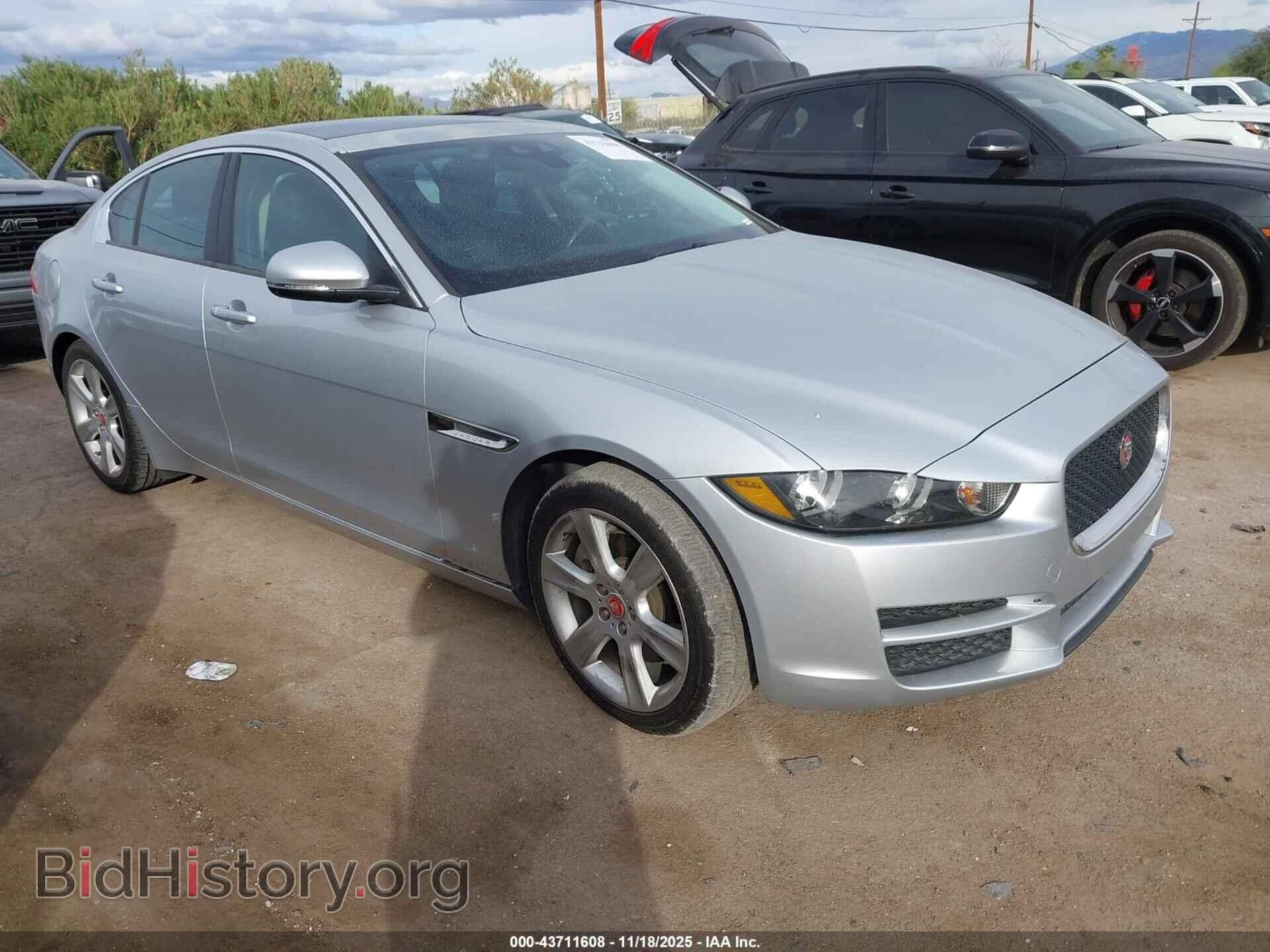 Photo SAJAD4BG8HA971796 - JAGUAR XE 2017