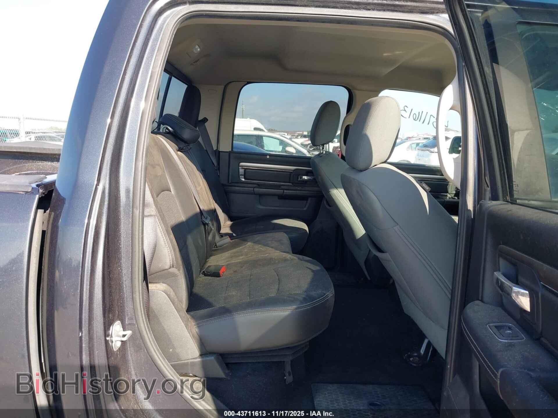 2016 RAM 1500 - VIN: 1C6RR6MT2GS263570 - Фото 8