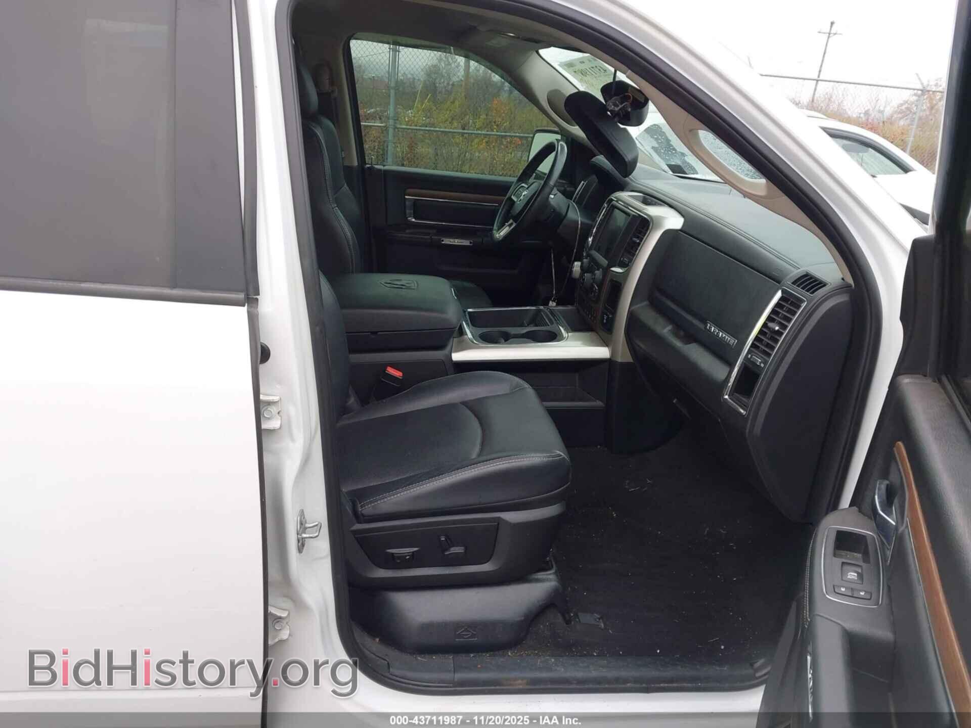 2017 RAM 1500 - VIN: 1C6RR7NT8HS800240 - Фото 5
