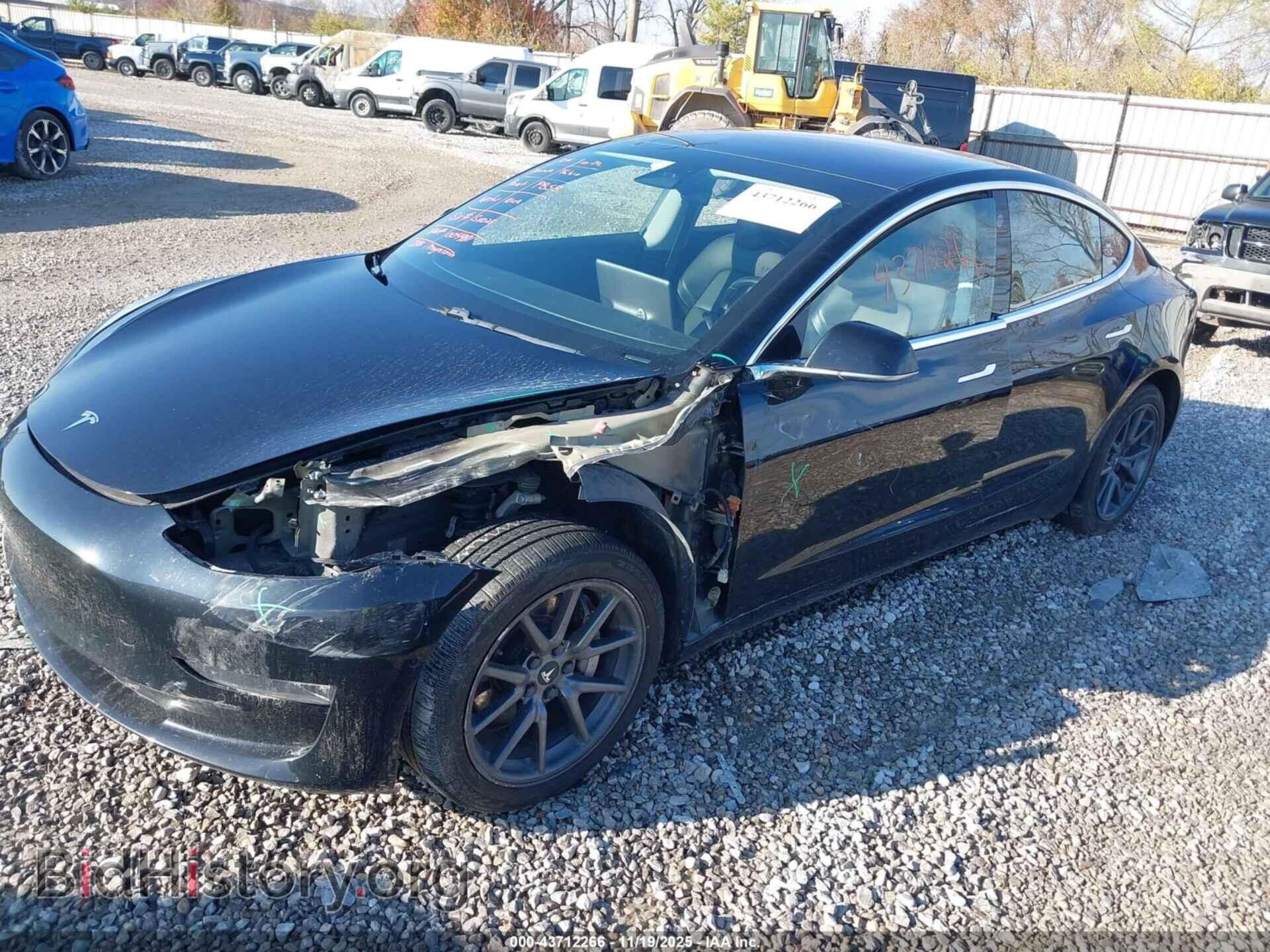 2018 TESLA MODEL 3 - VIN: 5YJ3E1EA2JF004981 - Photo 2