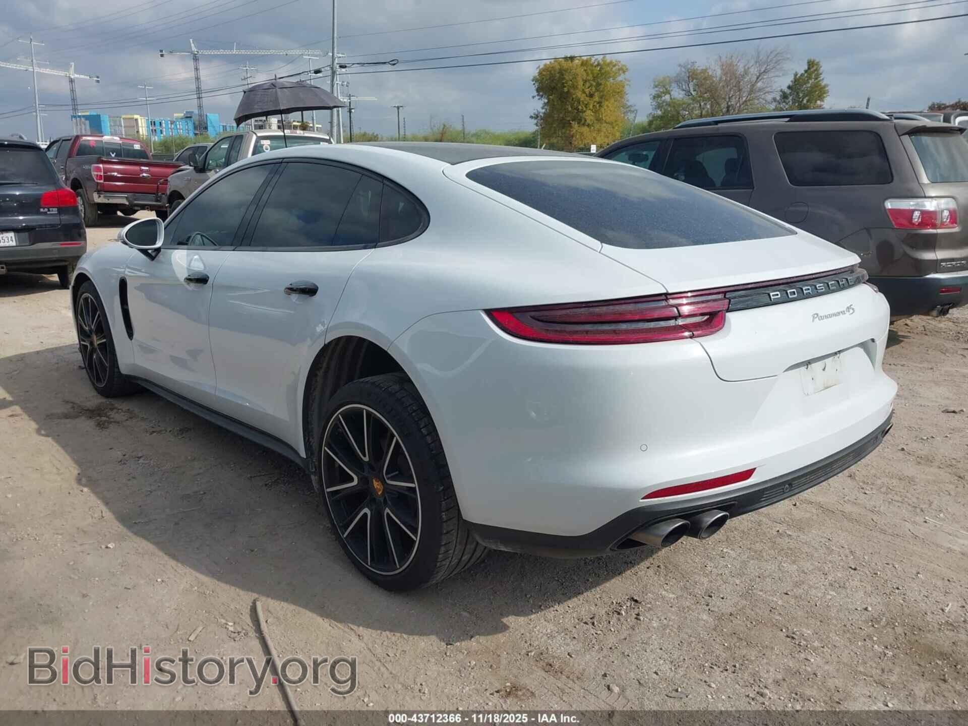 2018 PORSCHE PANAMERA - VIN: WP0AB2A76JL131956 - Фото 3