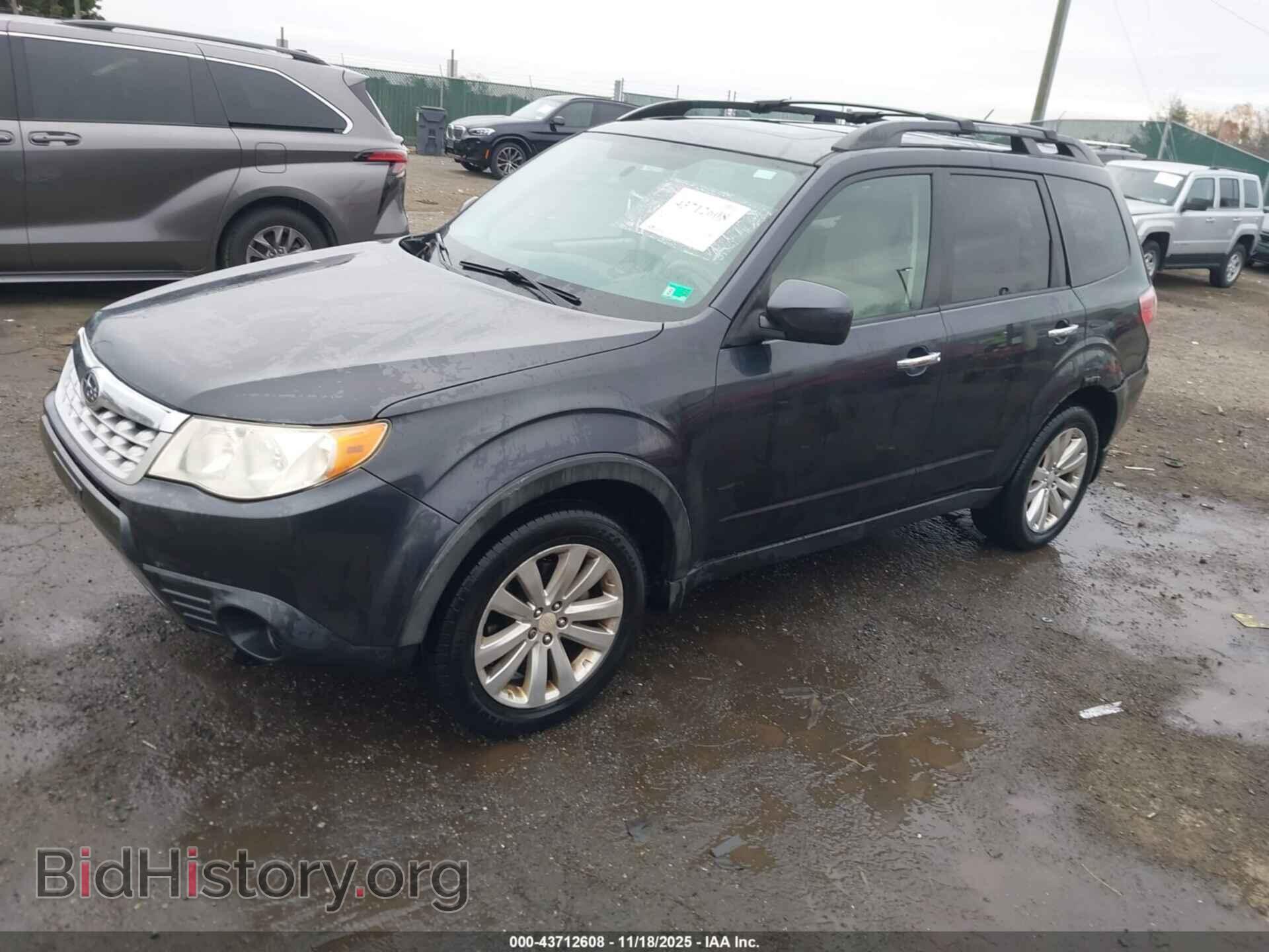 2011 SUBARU FORESTER - VIN: JF2SHADC8BH778760 - Фото 2