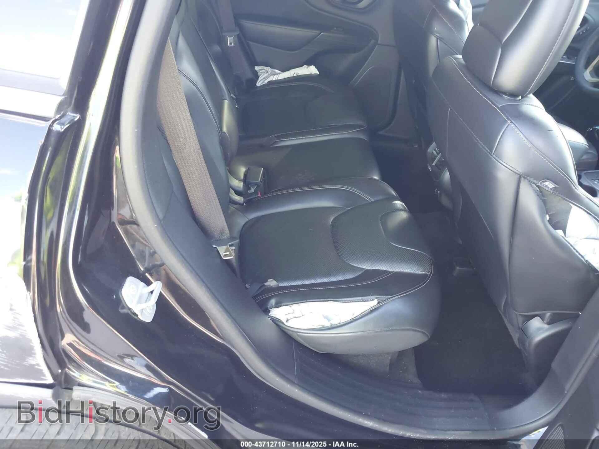 2016 JEEP CHEROKEE - VIN: 1C4PJLDB1GW136024 - Фото 8
