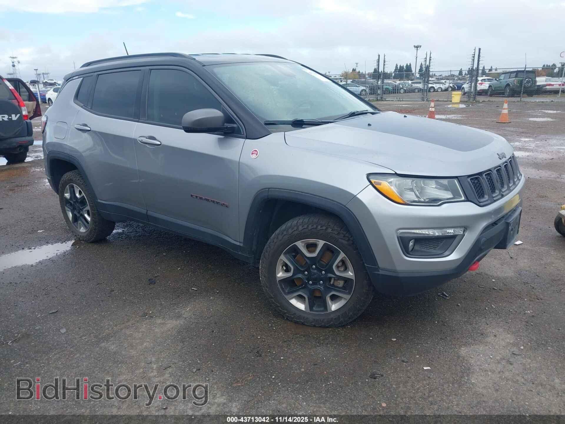 Фотография 3C4NJDDB4JT198785 - JEEP COMPASS 2018