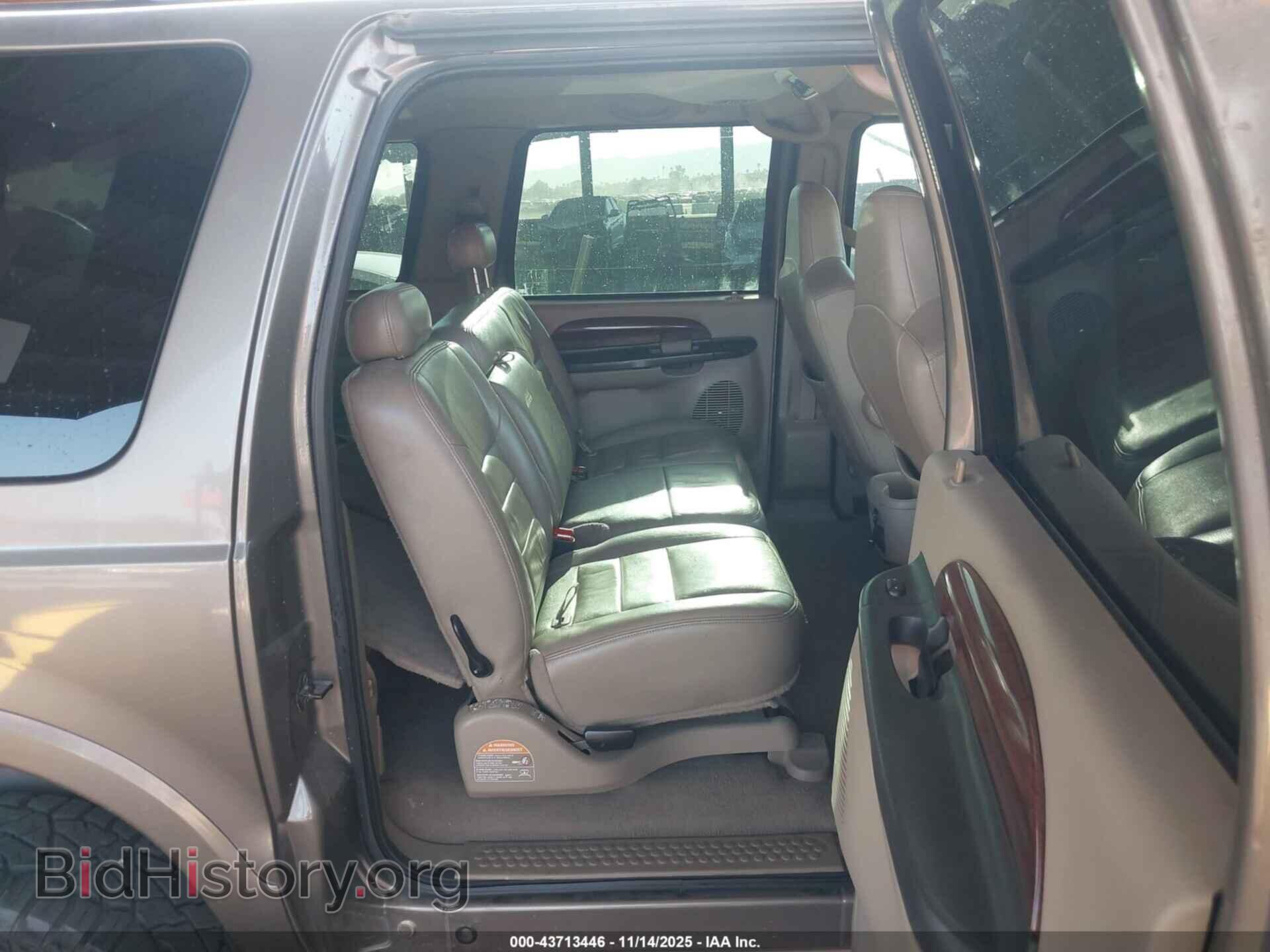 2005 FORD EXCURSION - VIN: 1FMSU43PX5ED44308 - Photo 8