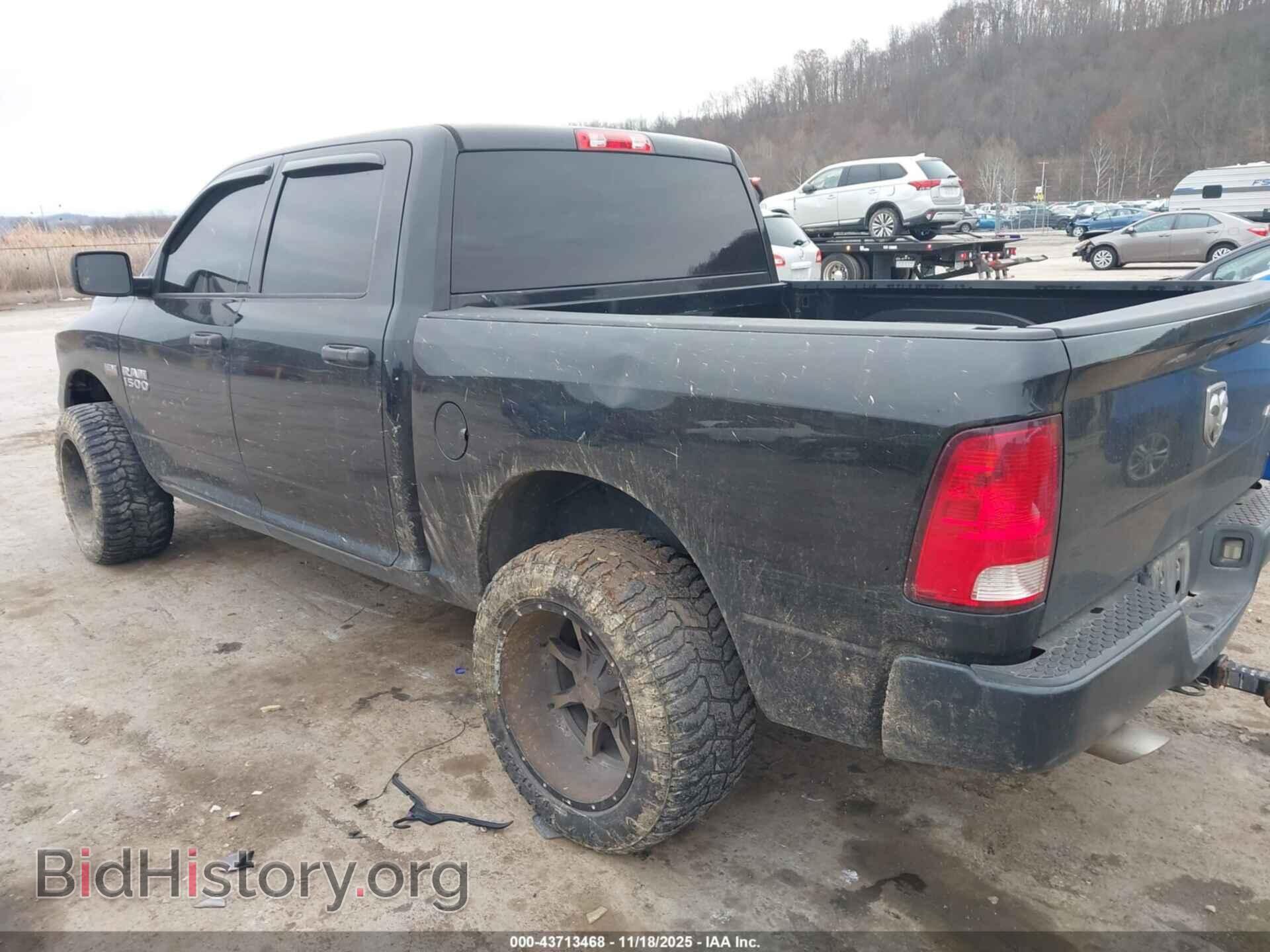 2016 RAM 1500 - VIN: 3C6RR7KT2GG112227 - Фото 3