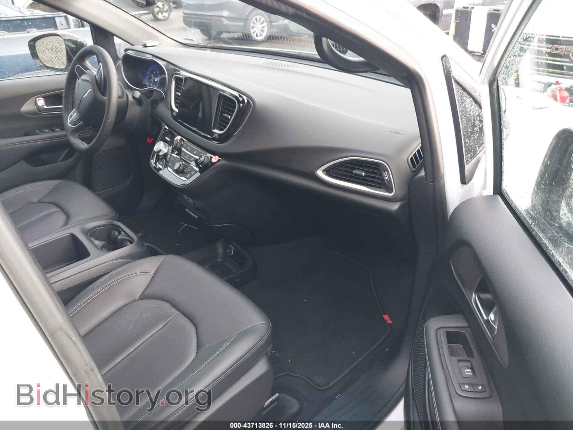 2025 CHRYSLER PACIFICA - VIN: 2C4RC1BG9SR584955 - Photo 5