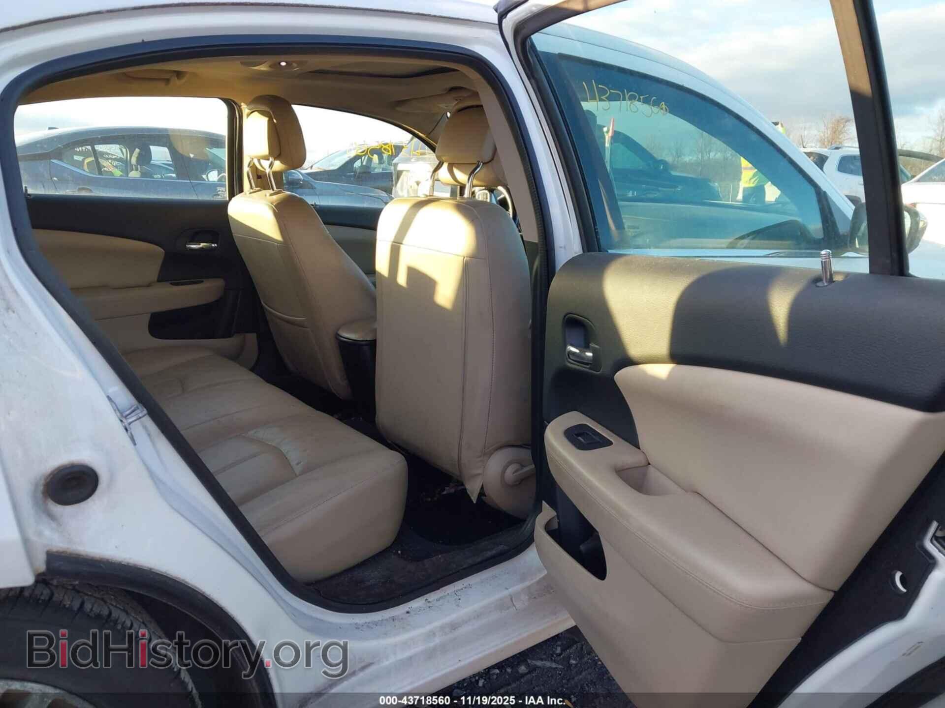 2012 CHRYSLER 200 - VIN: 1C3CCBCB1CN183532 - Фото 8