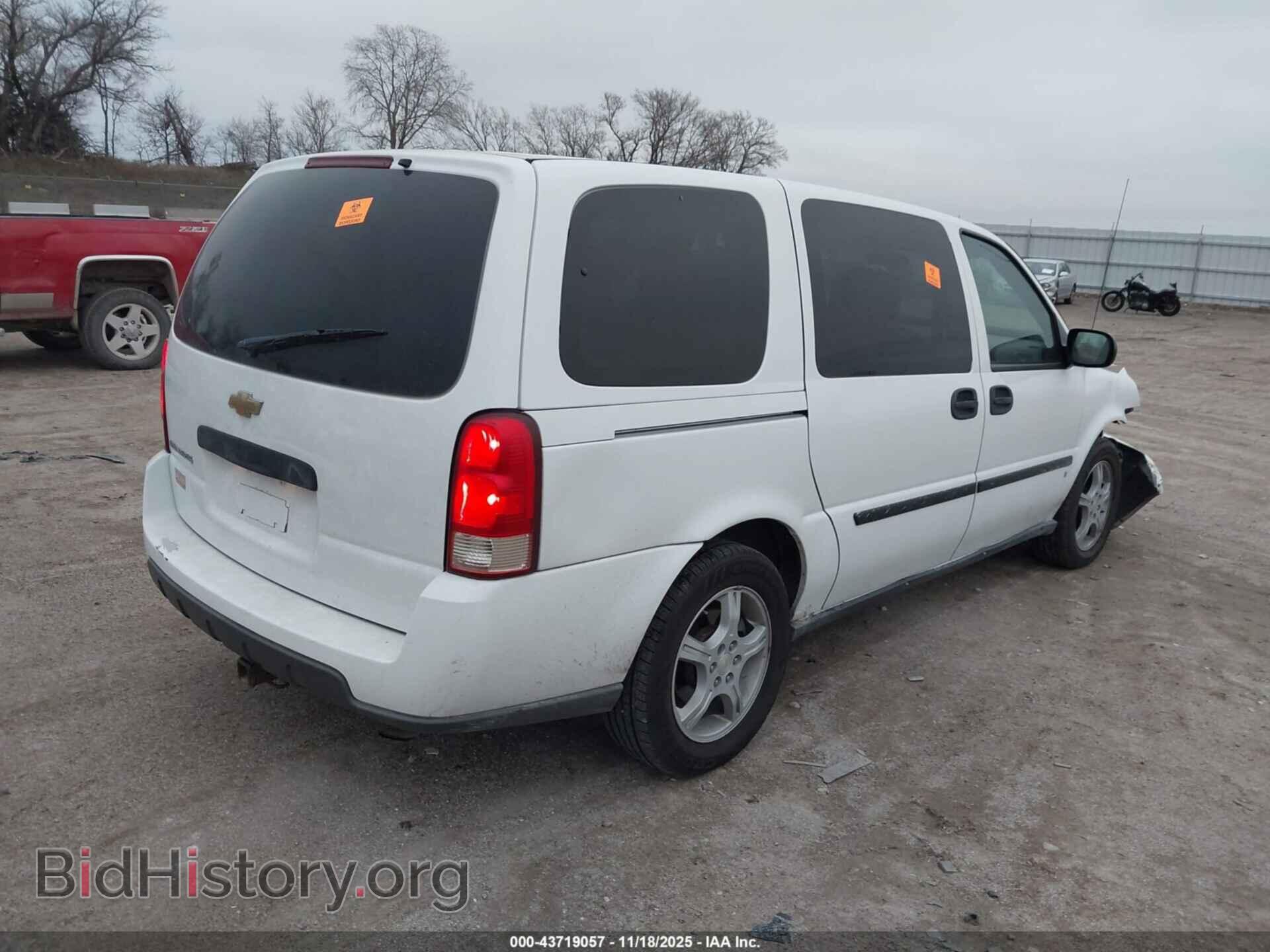 2008 CHEVROLET UPLANDER - VIN: 1GNDV23138D100432 - Фото 4
