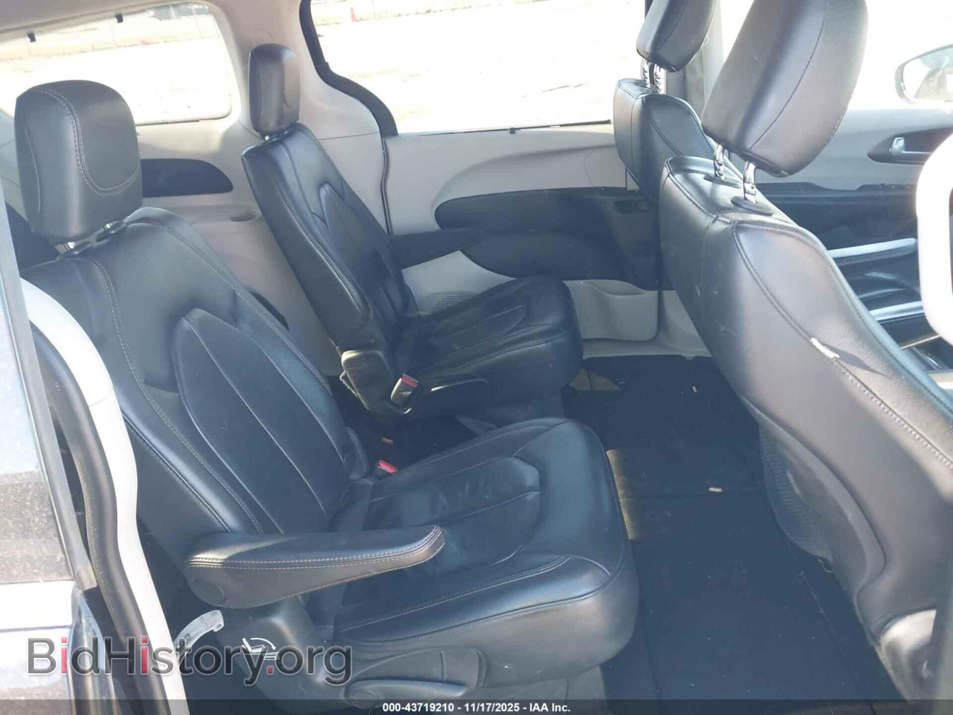 2017 CHRYSLER PACIFICA - VIN: 2C4RC1BG2HR810004 - Фото 8