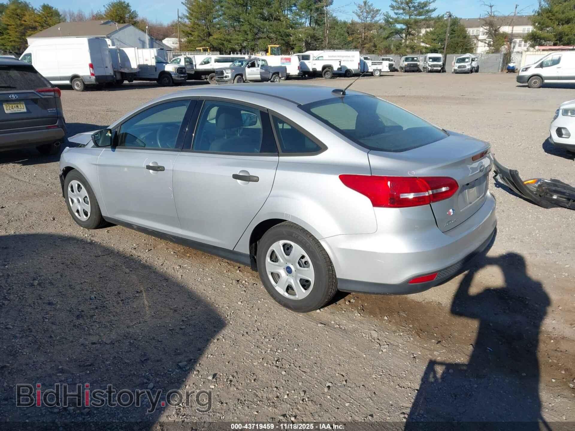 2017 FORD FOCUS - VIN: 1FADP3E23HL218300 - Фото 3