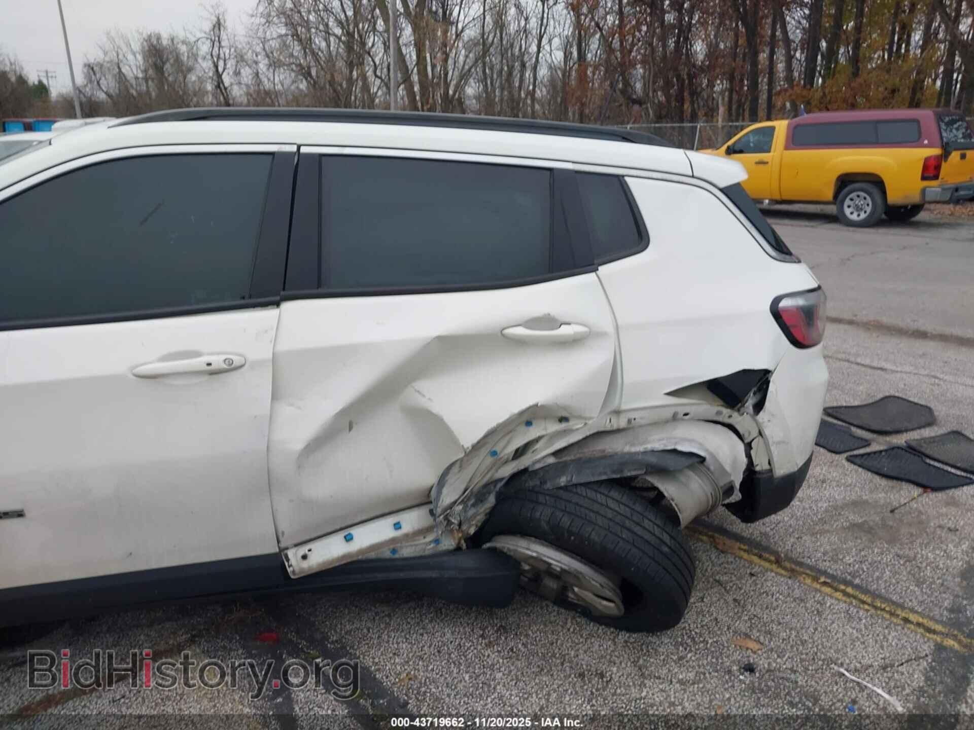 2019 JEEP COMPASS - VIN: 3C4NJDBB2KT647661 - Фото 6