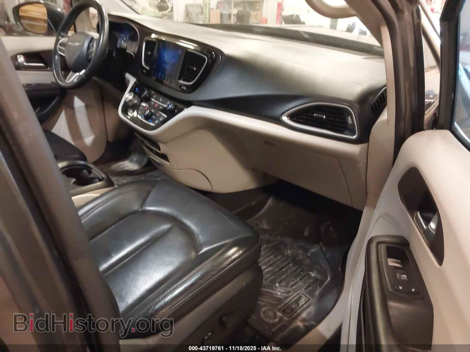 2017 CHRYSLER PACIFICA - VIN: 2C4RC1EG0HR738960 - Фото 5