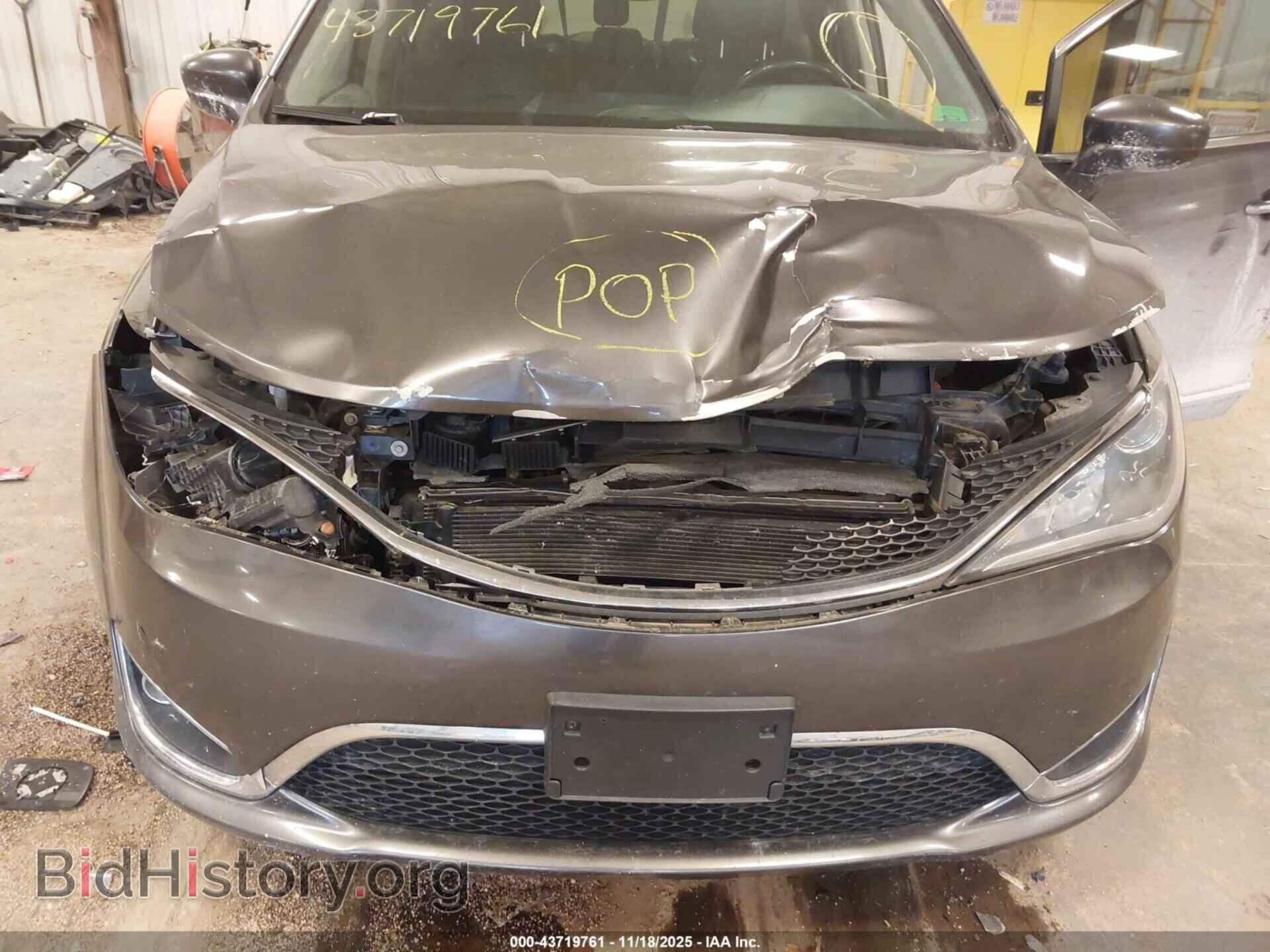 2017 CHRYSLER PACIFICA - VIN: 2C4RC1EG0HR738960 - Фото 6