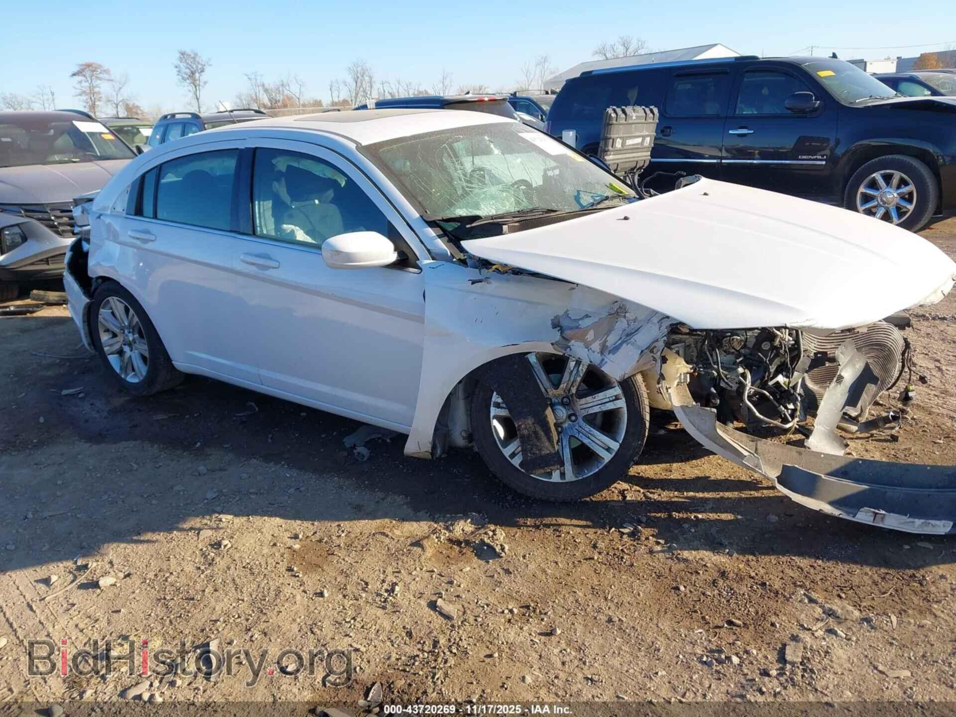 Photo 1C3CCBBG2CN205616 - CHRYSLER 200 2012
