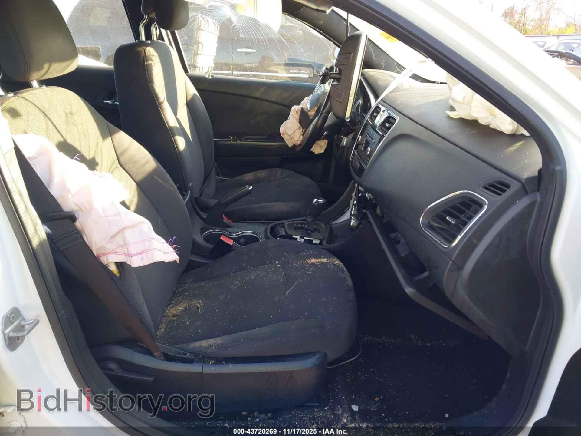 2012 CHRYSLER 200 - VIN: 1C3CCBBG2CN205616 - Photo 5