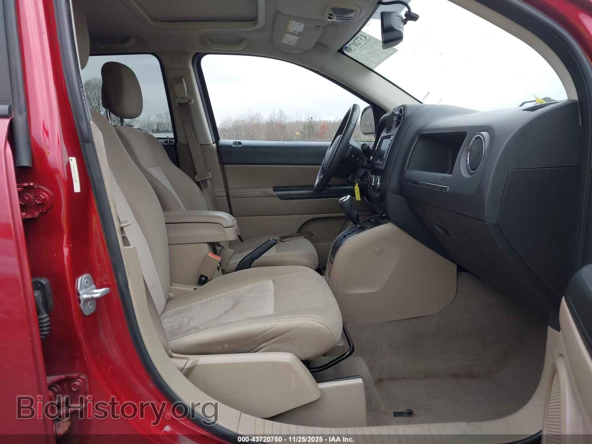 2012 JEEP COMPASS - VIN: 1C4NJDEB1CD577900 - Photo 5