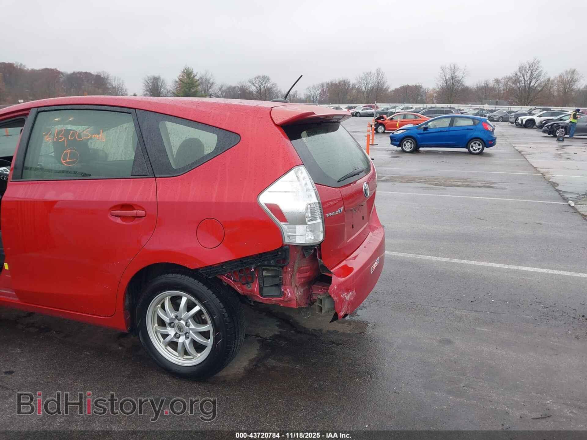 2014 TOYOTA PRIUS V - VIN: JTDZN3EU4E3308932 - Photo 6