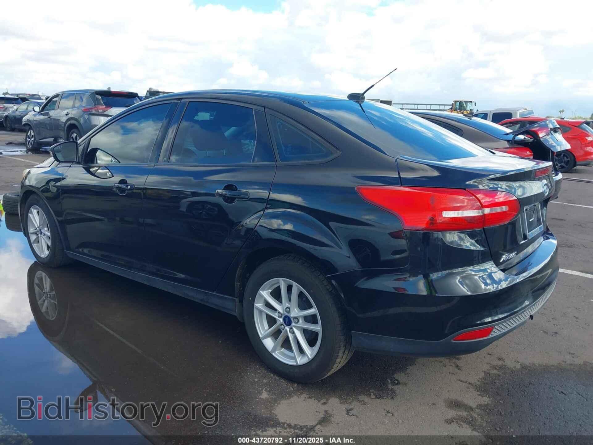 2017 FORD FOCUS - VIN: 1FADP3F2XHL334589 - Фото 3