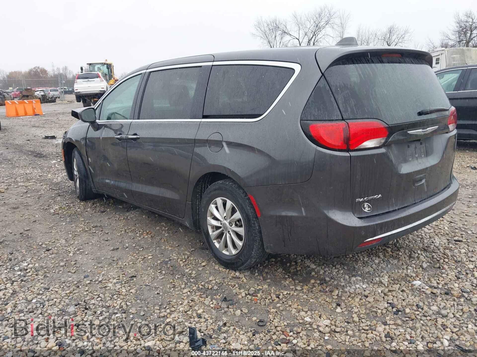 2019 CHRYSLER PACIFICA - VIN: 2C4RC1FG5KR702414 - Photo 3