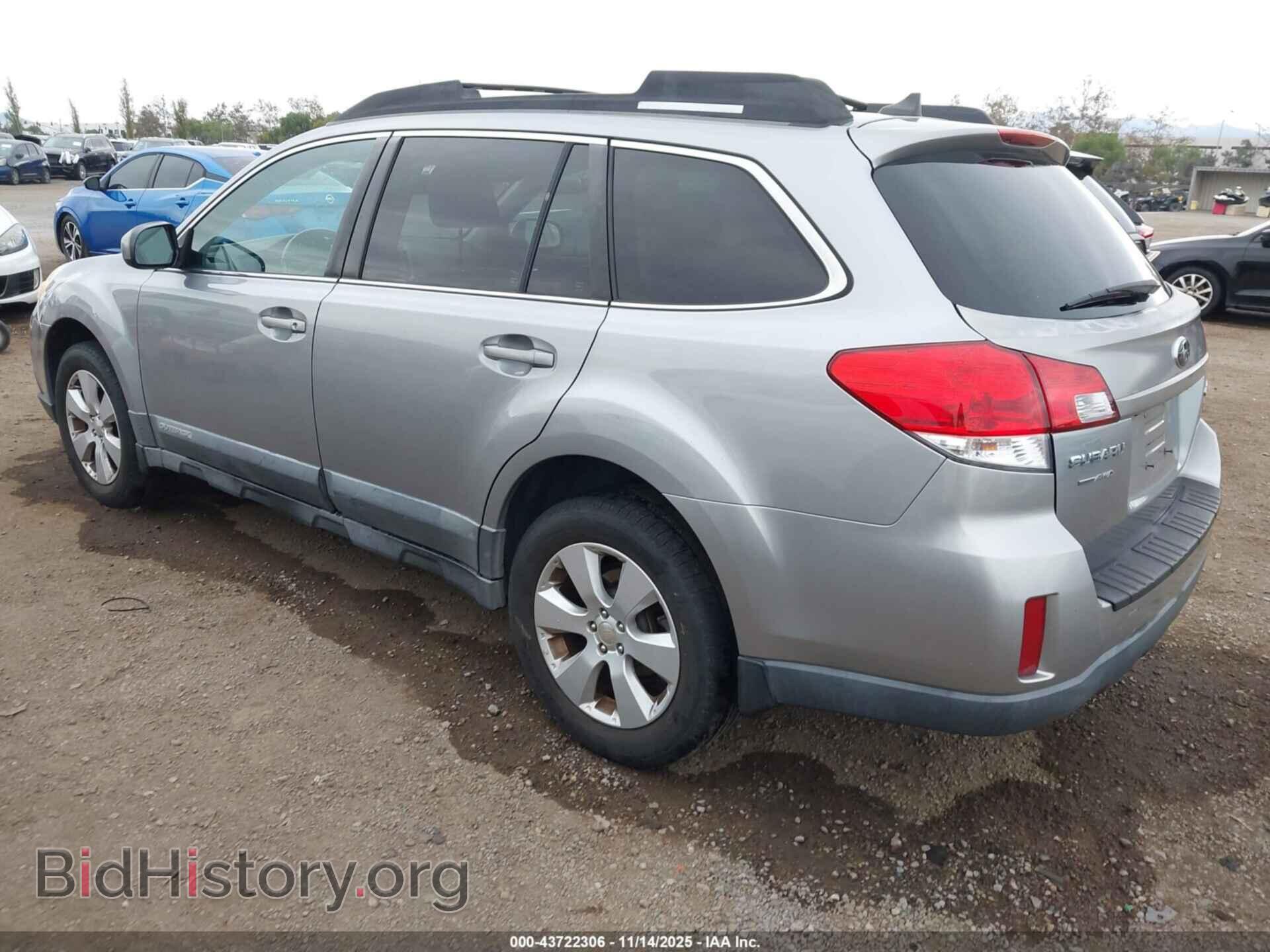 2011 SUBARU OUTBACK - VIN: 4S4BRBLC6B3367384 - Фото 3