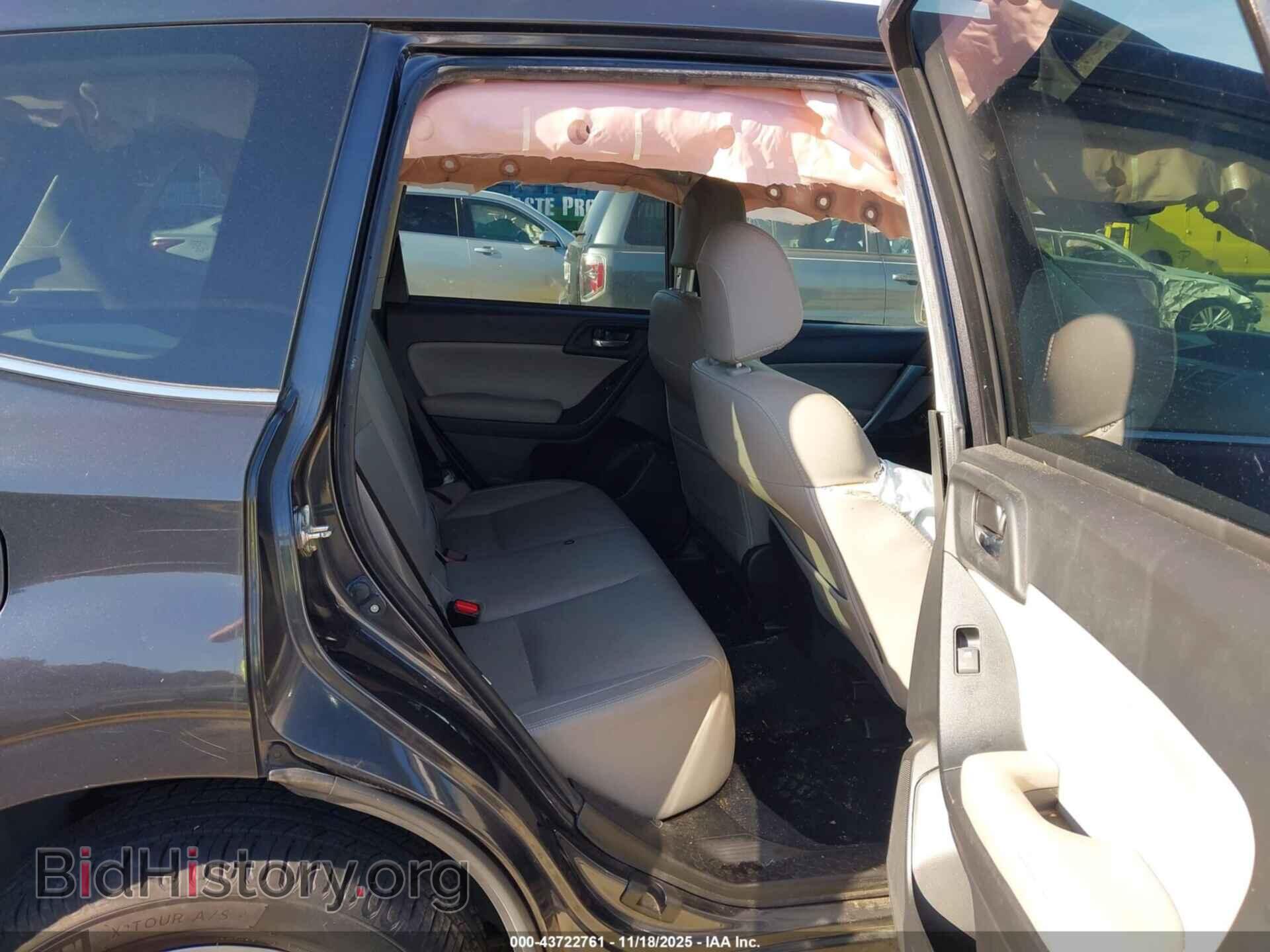 2017 SUBARU FORESTER - VIN: JF2SJAJC9HH808480 - Фото 8