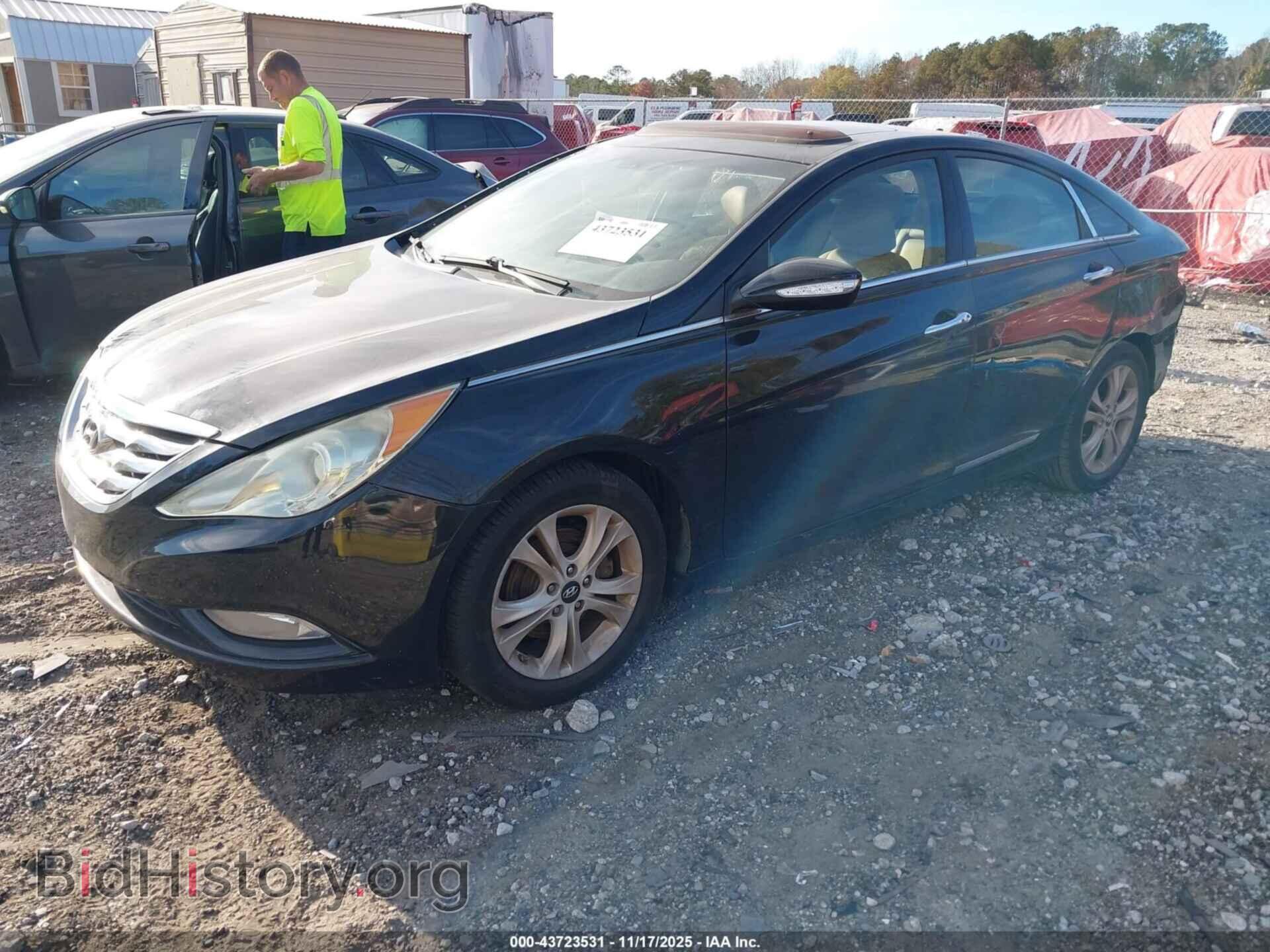 2011 HYUNDAI SONATA - VIN: 5NPEC4AC3BH103156 - Фото 2