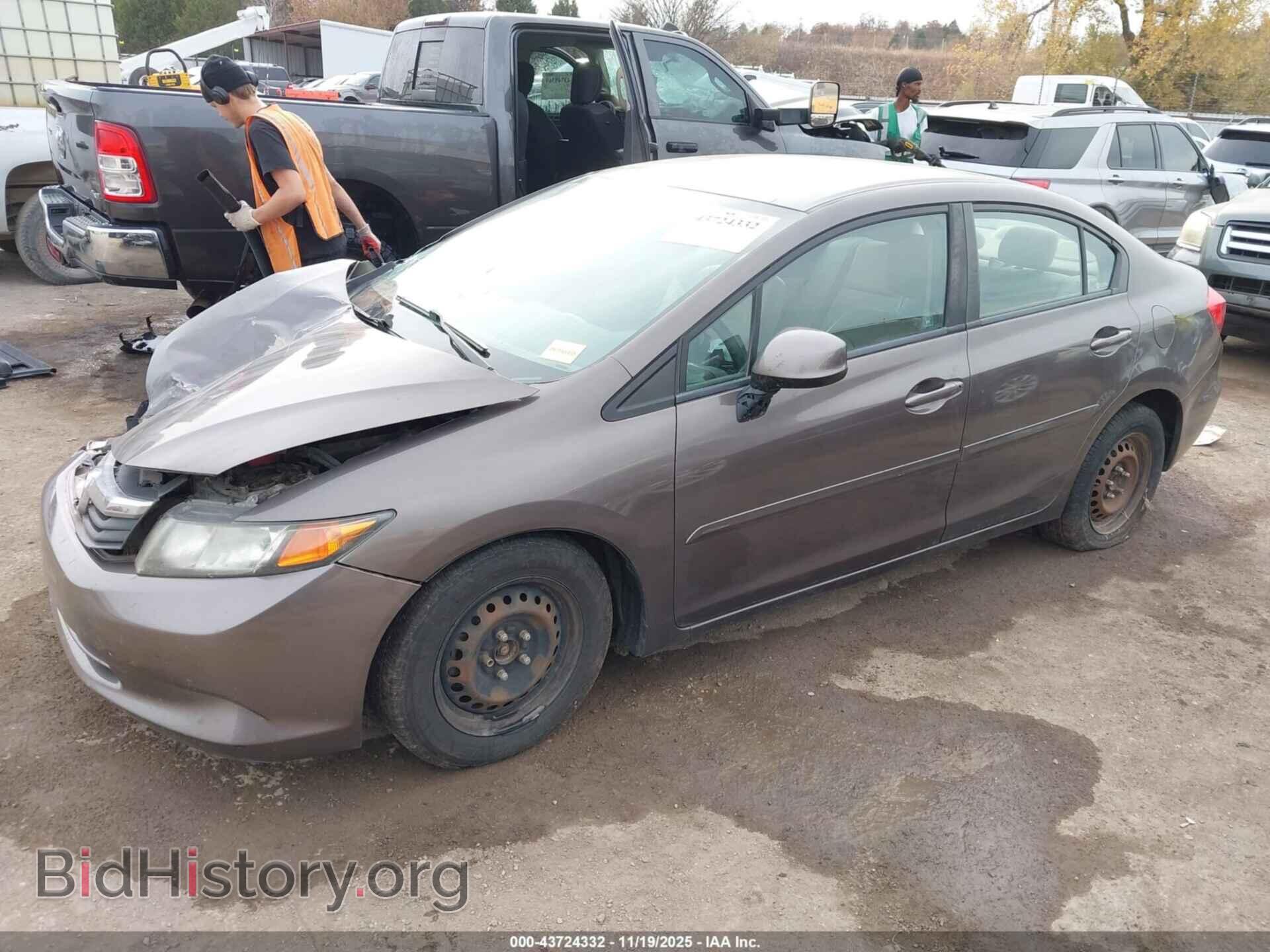 2012 HONDA CIVIC - VIN: 2HGFB2F51CH550120 - Фото 2