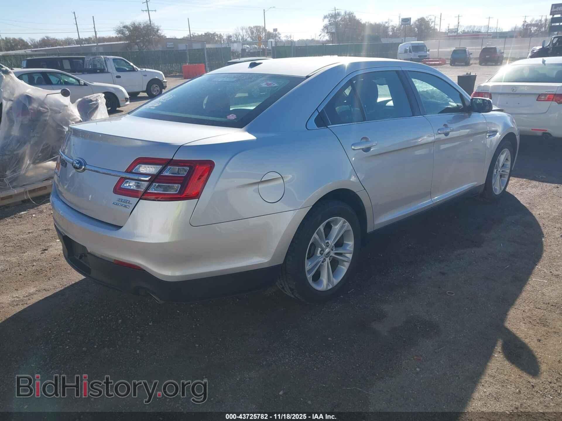 2014 FORD TAURUS - VIN: 1FAHP2E82EG161009 - Фото 4
