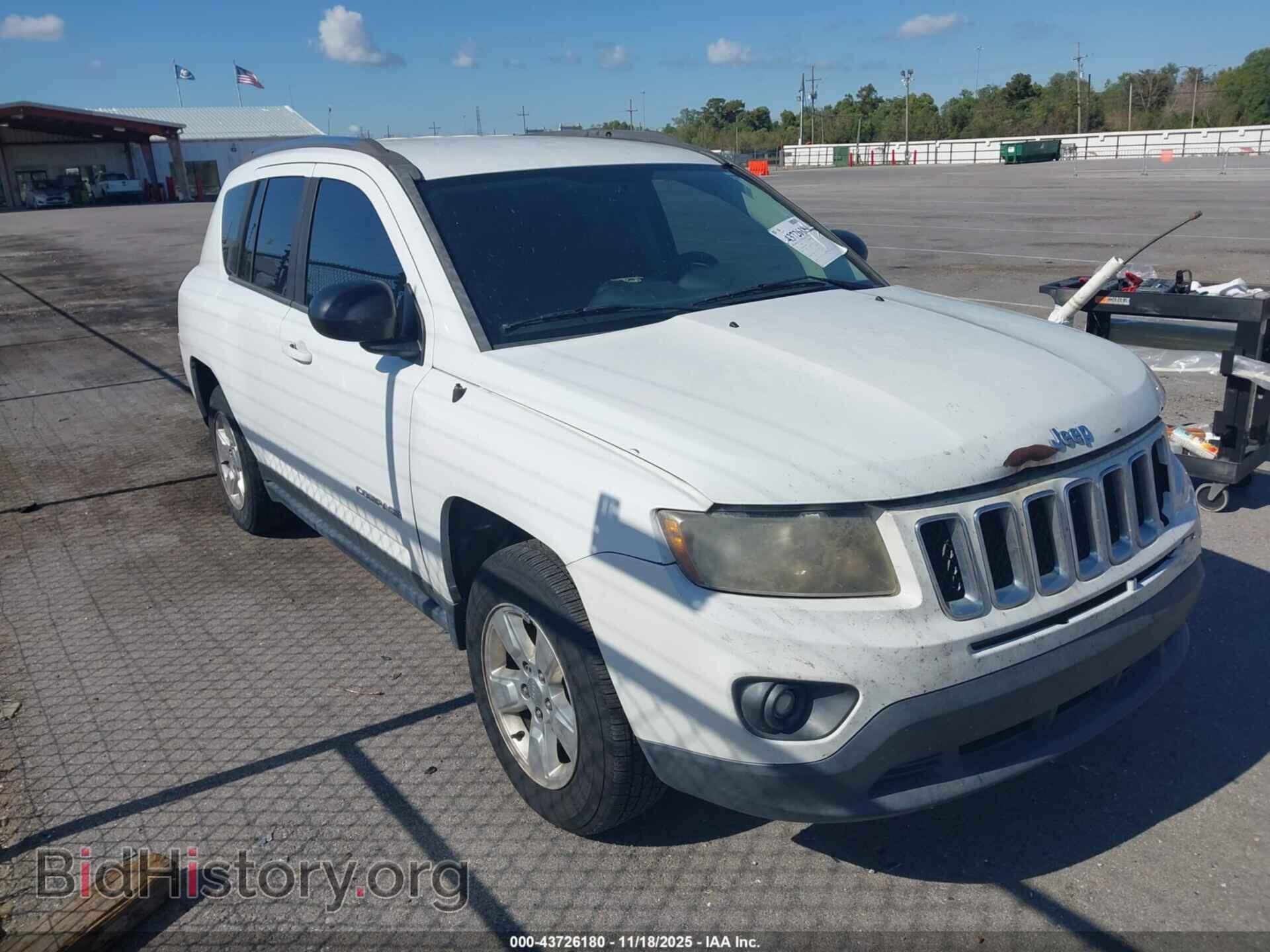 Фотография 1C4NJCBA9FD178100 - JEEP COMPASS 2015