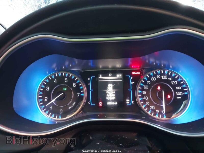 2016 Chrysler 200 (VIN 1C3CCCAB0GN139195) — фото 7 из 16